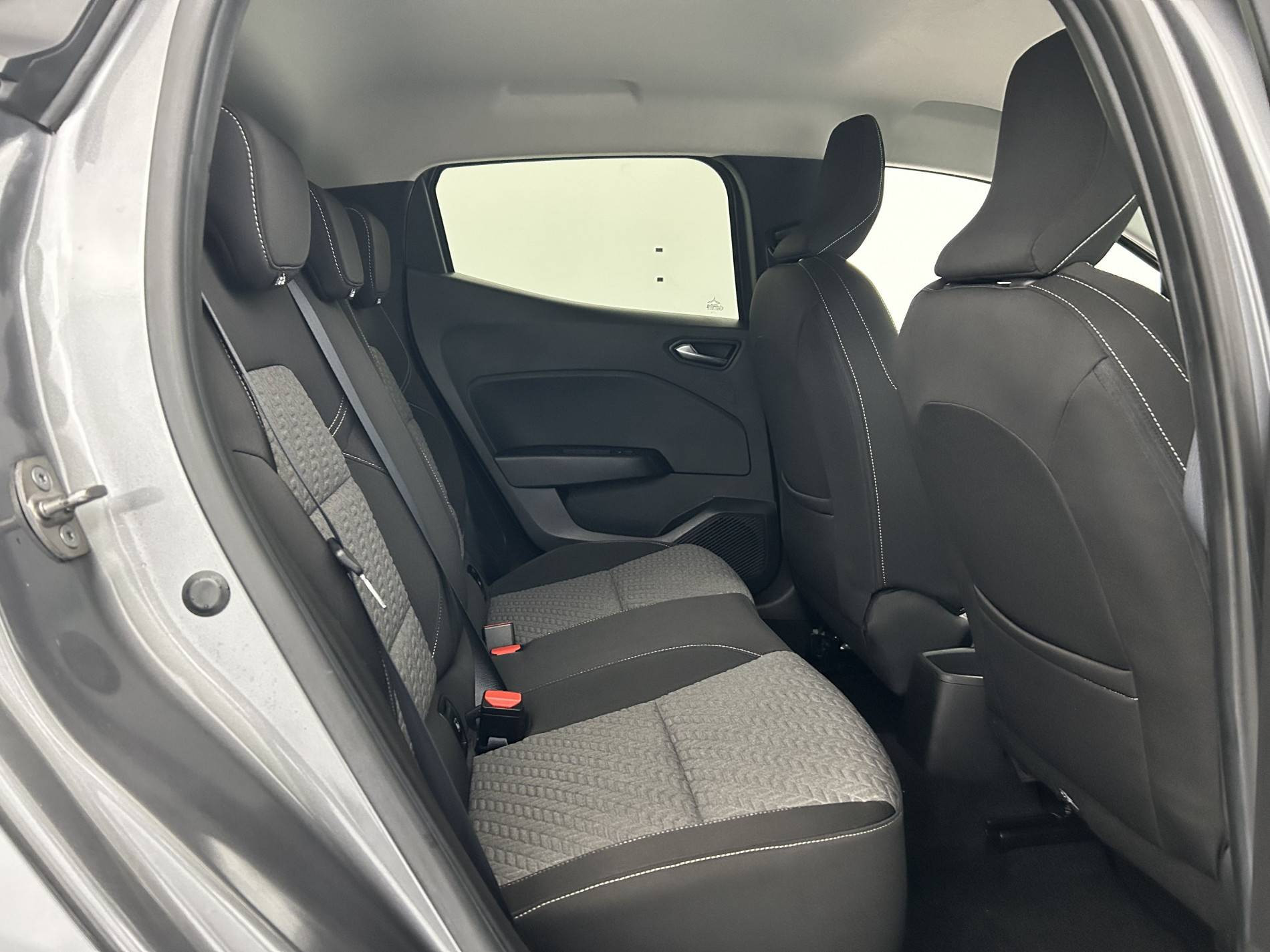 Vente en ligne Renault Clio 5 Clio TCe 90 au prix de 14 290 €