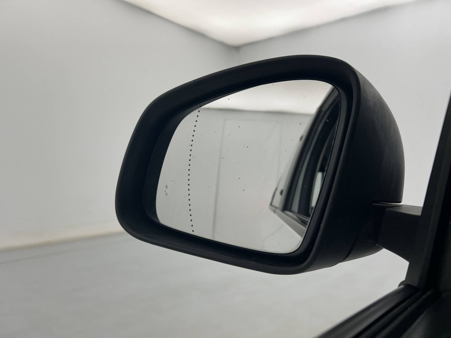 Vente en ligne Renault Twingo 3  1.0 SCe 70 E6C au prix de 9 990 €