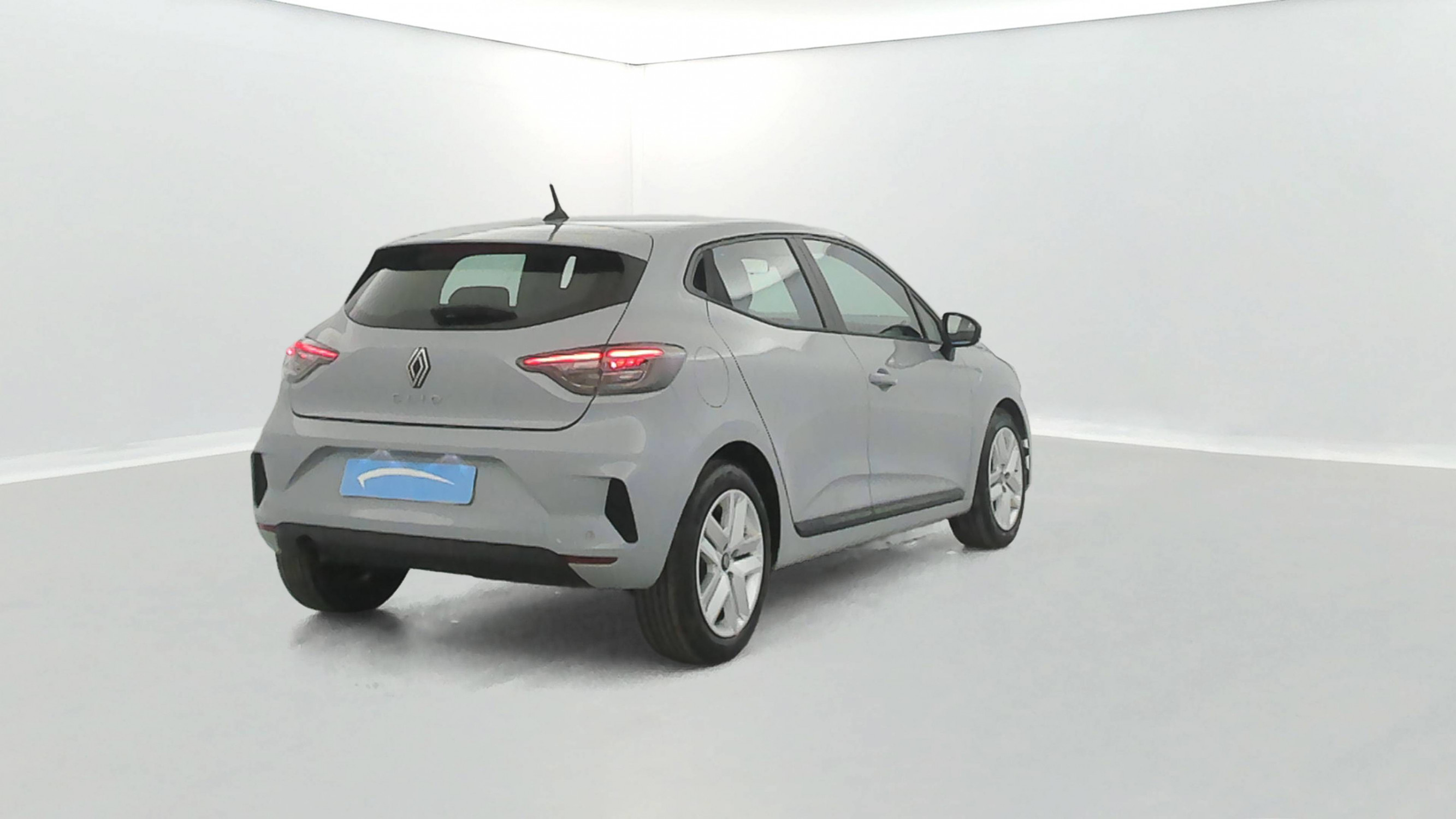 Vente en ligne Renault Clio 5 Clio TCe 90 au prix de 15 790 €