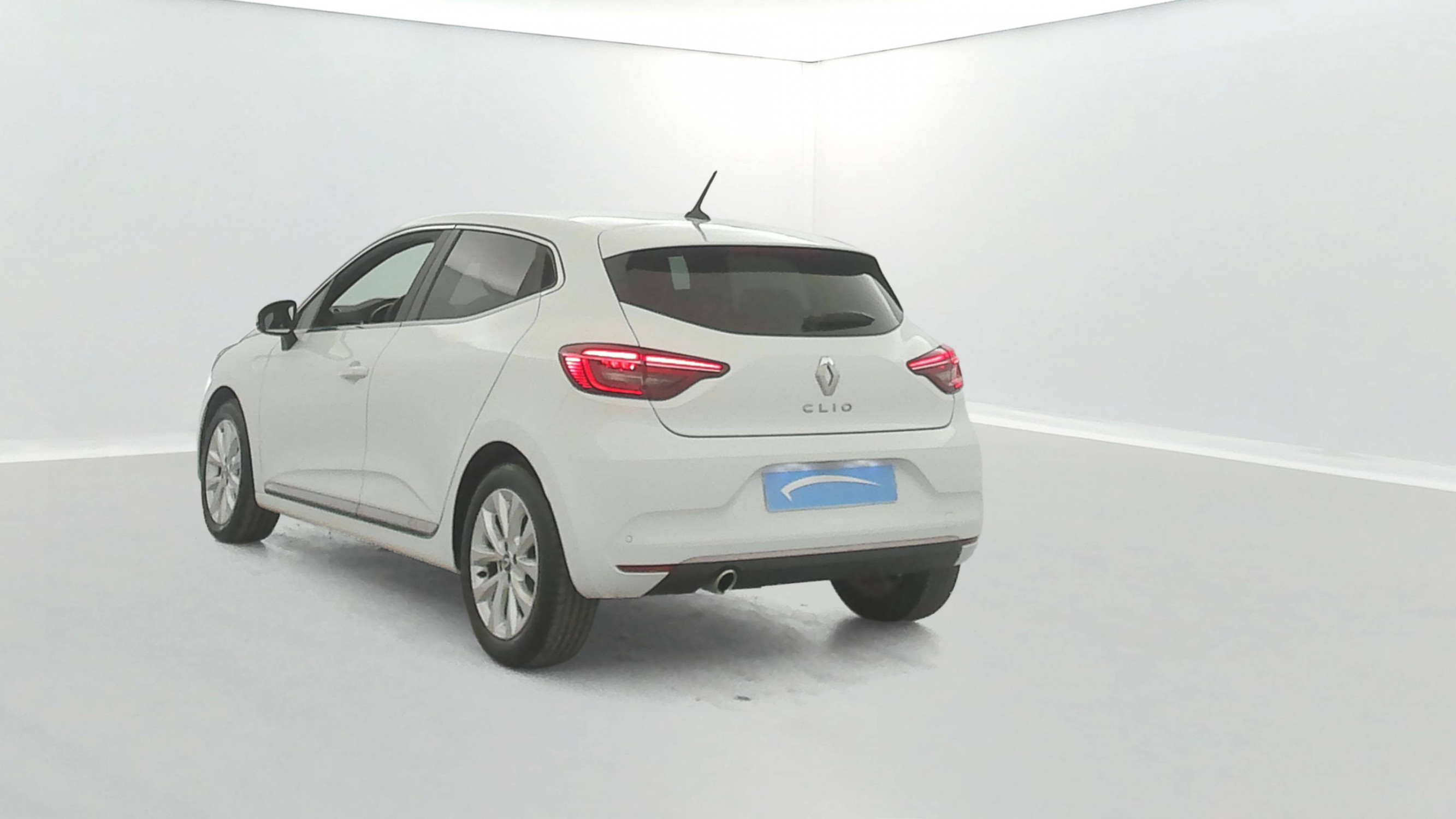 Vente en ligne Renault Clio 5 Clio Blue dCi 115 au prix de 15 890 €