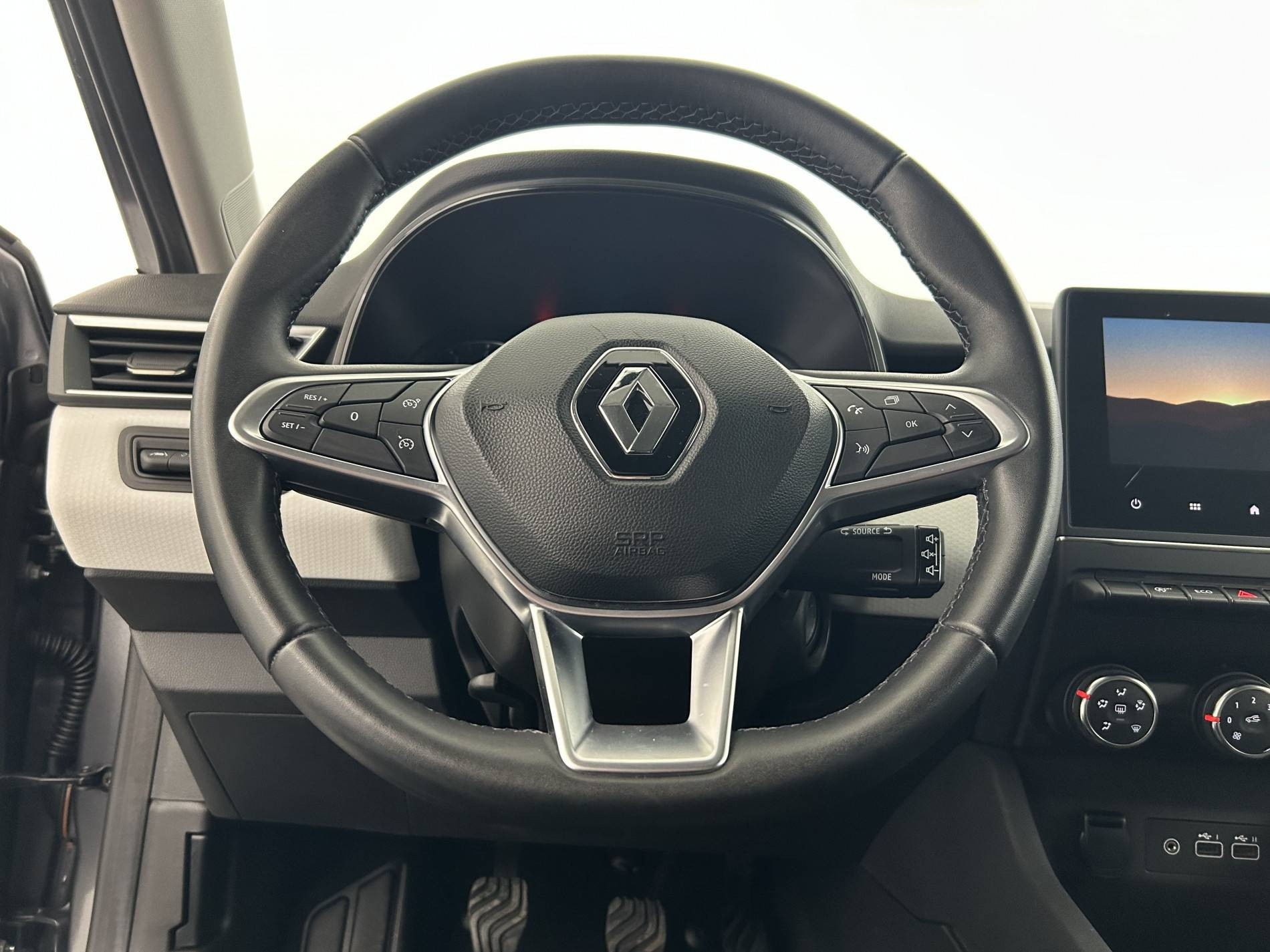 Vente en ligne Renault Clio 5 Clio TCe 90 au prix de 14 290 €