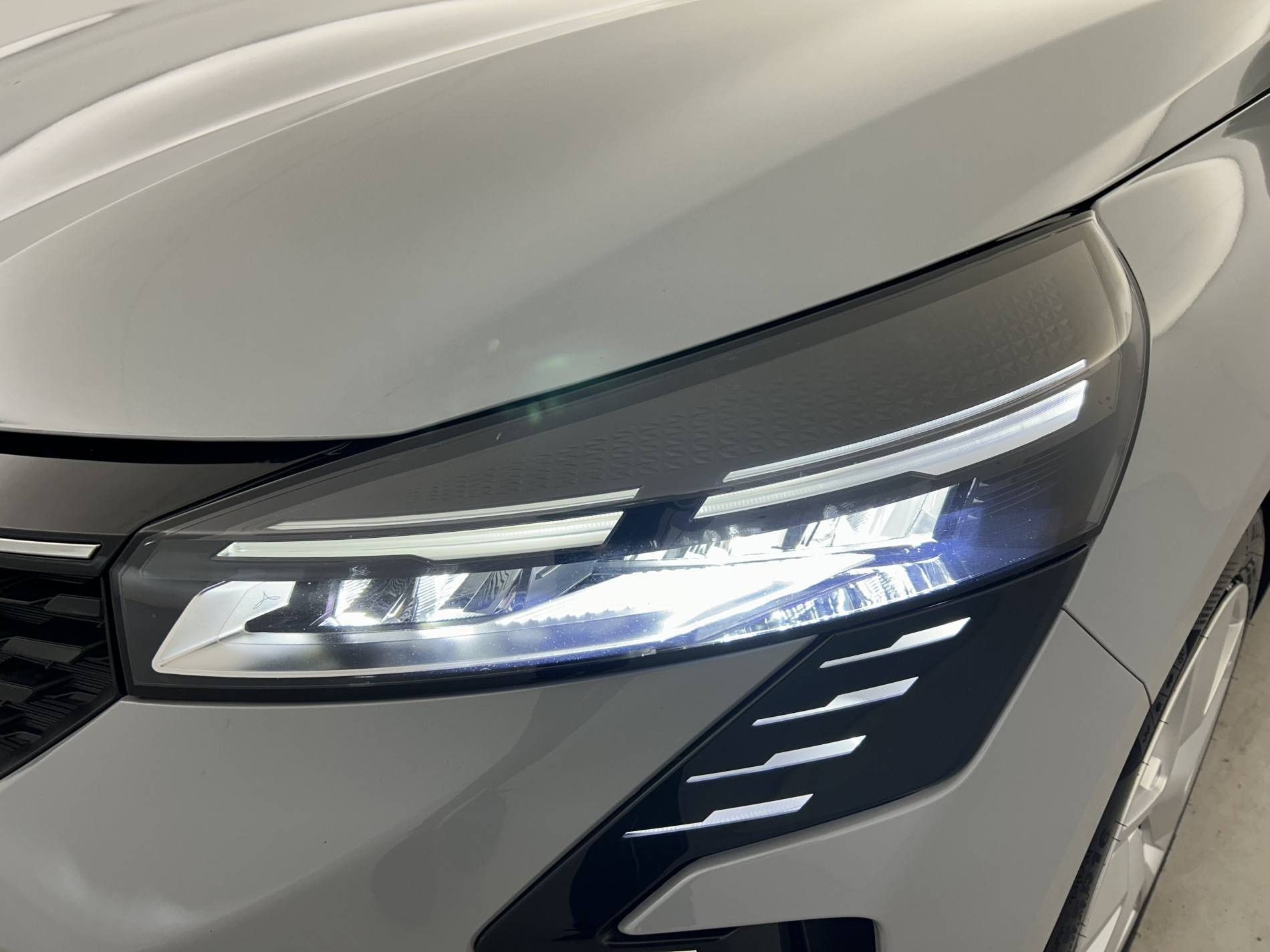 Vente en ligne Renault Clio 5 Clio dCi 100 au prix de 15 890 €