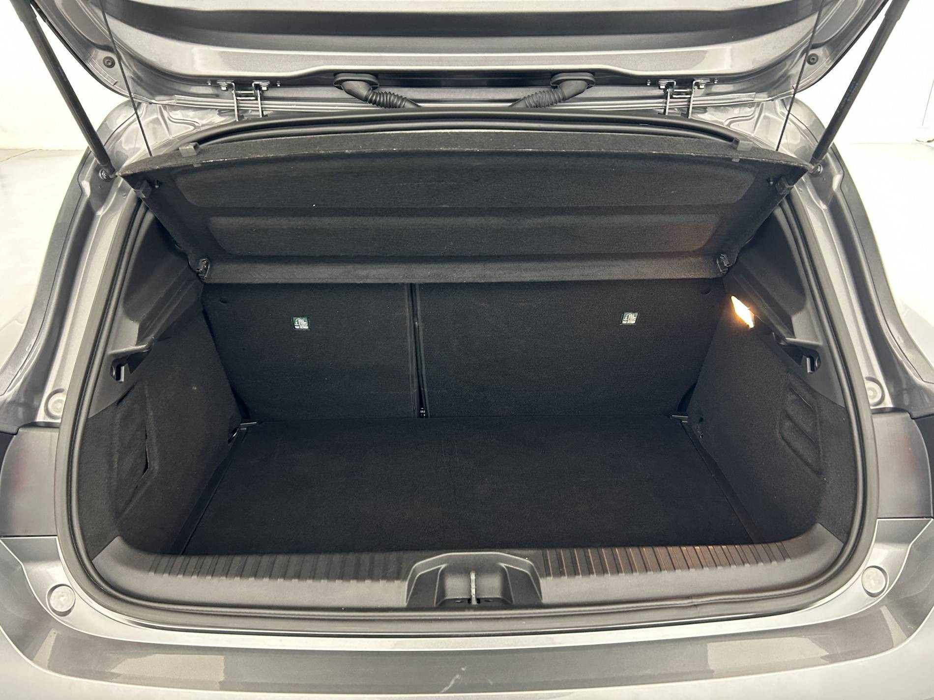 Vente en ligne Renault Clio 5 Clio TCe 90 au prix de 14 290 €