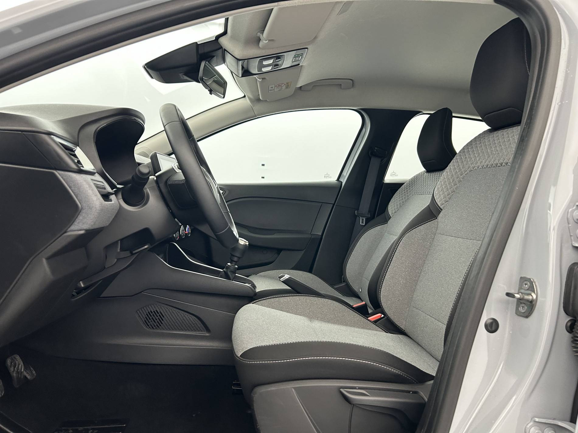 Vente en ligne Renault Clio 5 Clio TCe 90 au prix de 15 790 €