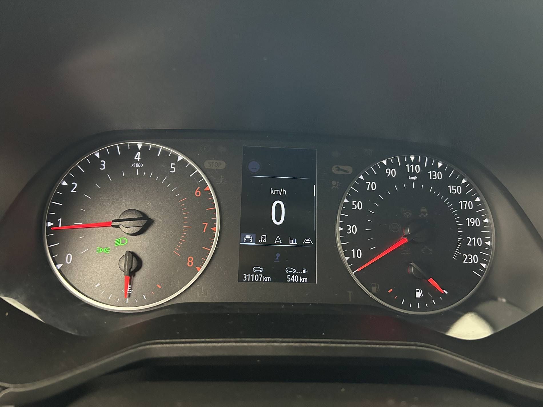 Vente en ligne Renault Clio 5 Clio TCe 90 au prix de 14 290 €