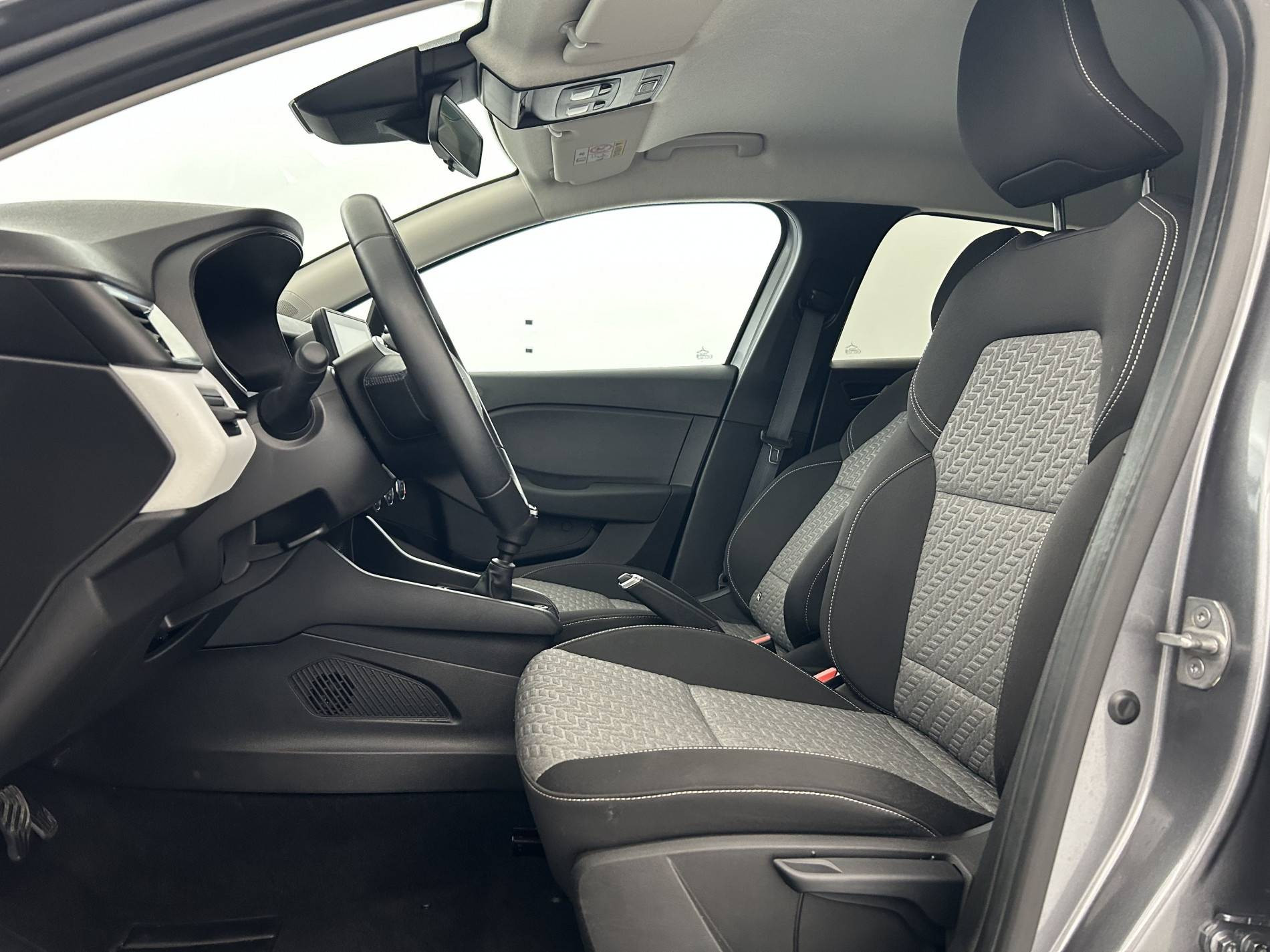 Vente en ligne Renault Clio 5 Clio TCe 90 au prix de 14 290 €