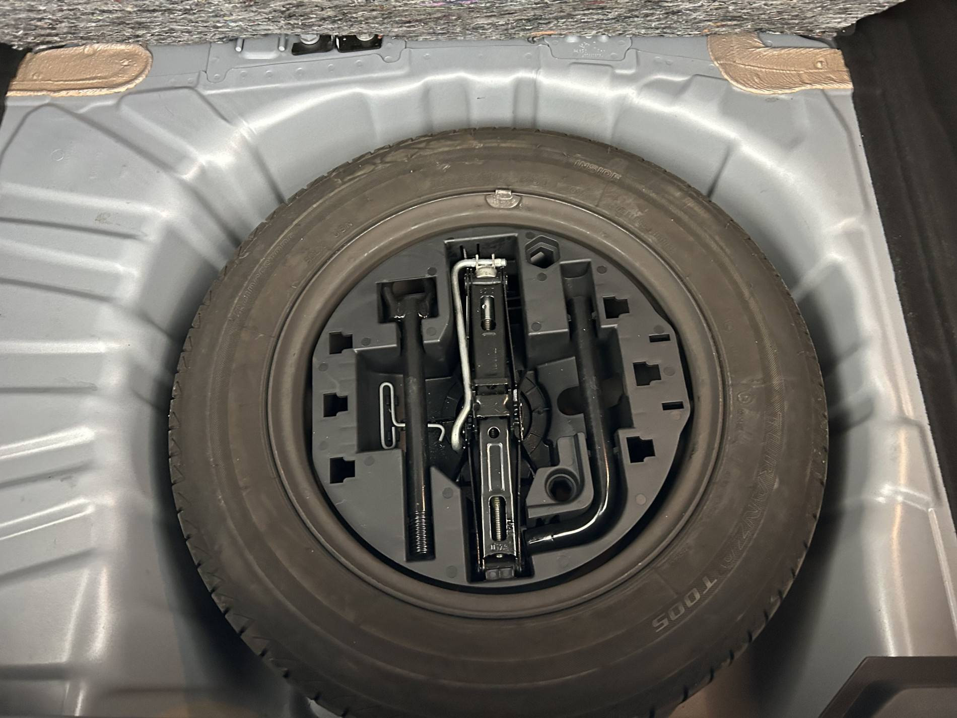 Vente en ligne Renault Clio 5 Clio TCe 90 X-Tronic au prix de 15 790 €