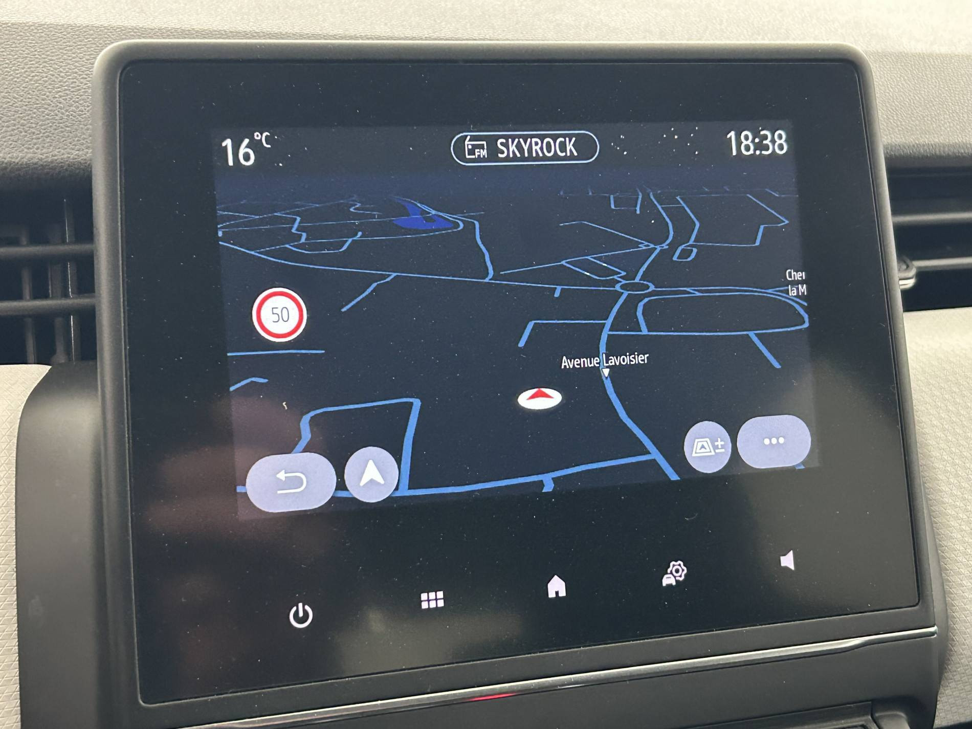 Vente en ligne Renault Clio 5 Clio TCe 90 X-Tronic au prix de 15 790 €