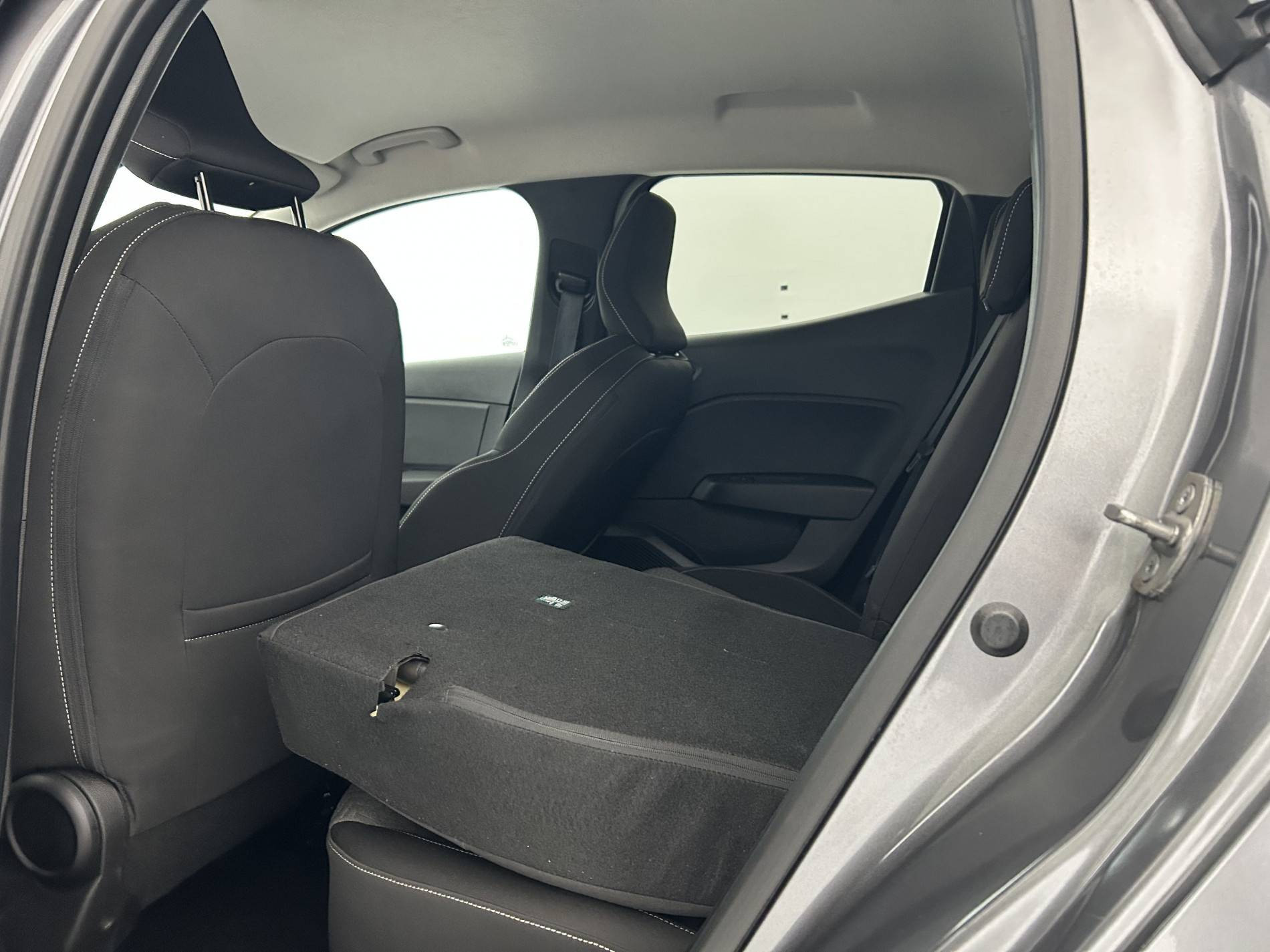 Vente en ligne Renault Clio 5 Clio TCe 90 au prix de 14 290 €