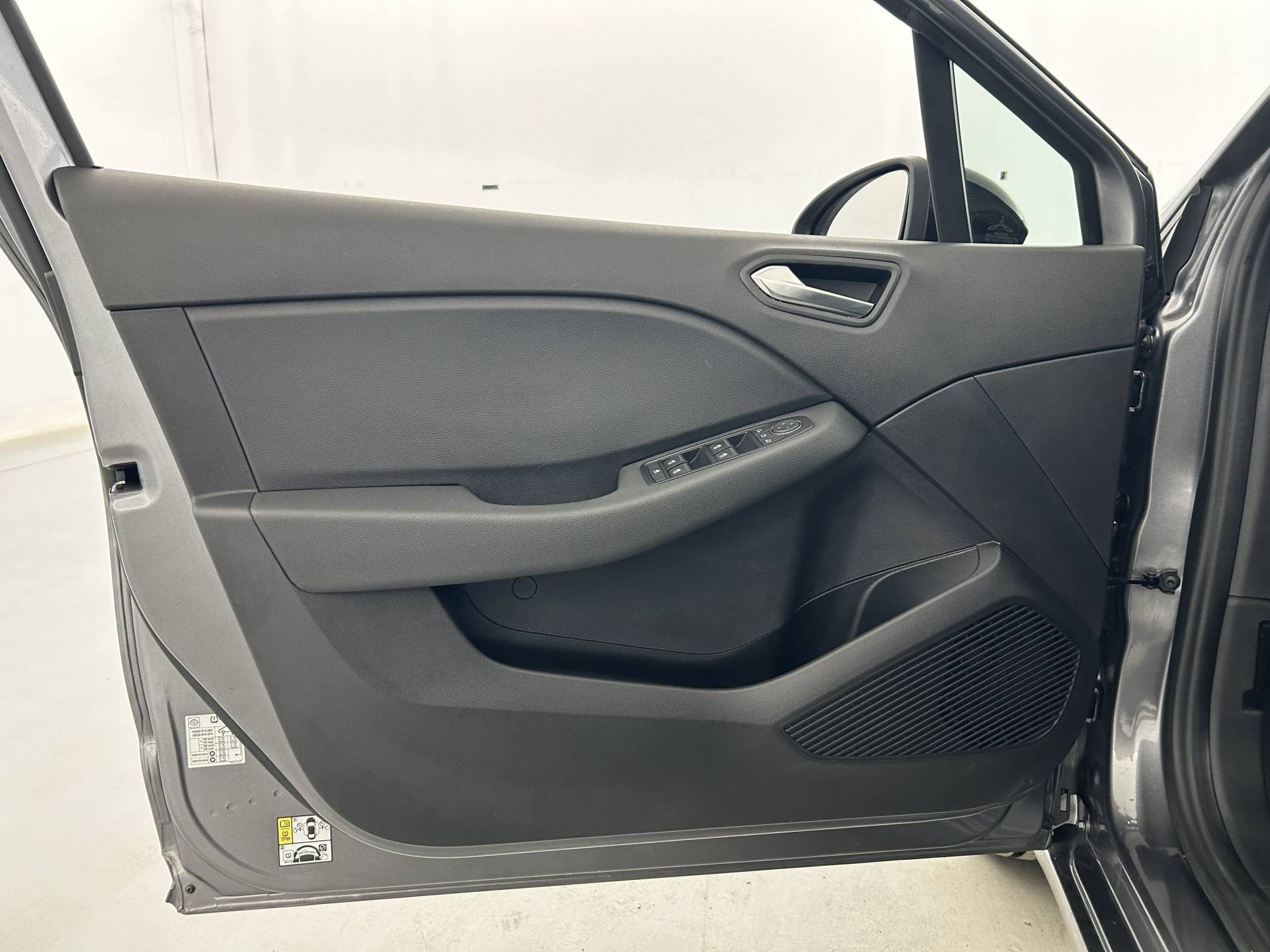 Vente en ligne Renault Clio 5 Clio TCe 90 au prix de 14 290 €