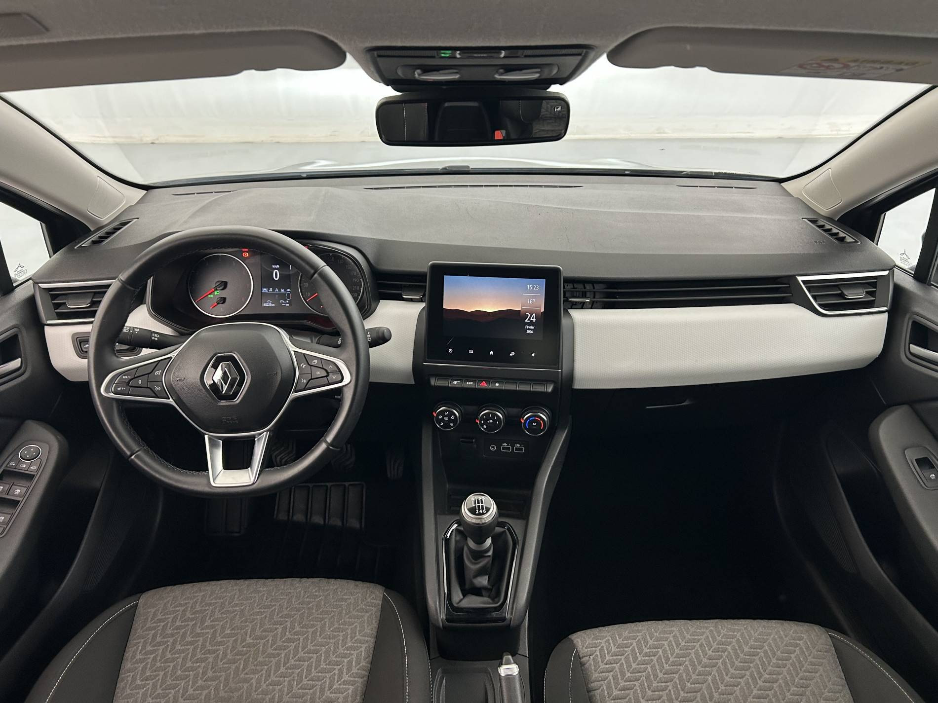 Vente en ligne Renault Clio 5 Clio TCe 90 au prix de 14 290 €