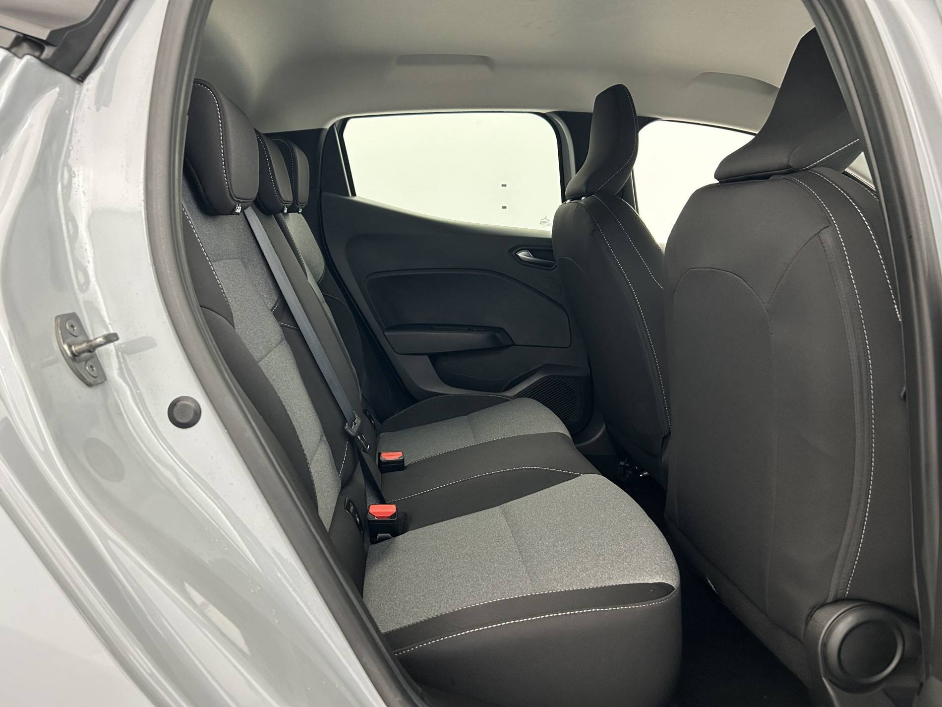 Vente en ligne Renault Clio 5 Clio TCe 90 au prix de 15 490 €