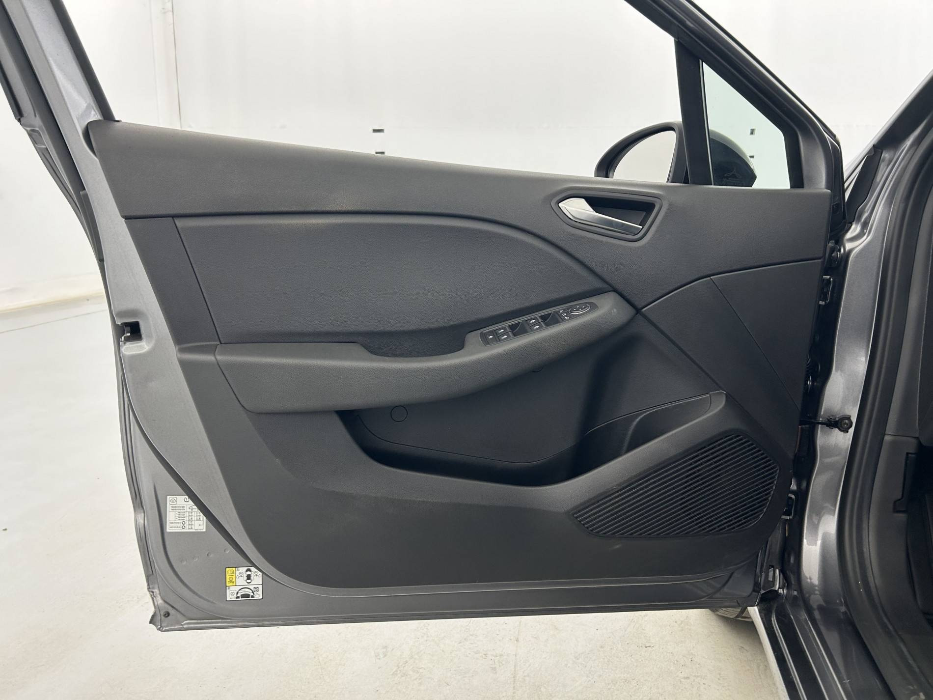 Vente en ligne Renault Clio 5 Clio TCe 90 au prix de 14 290 €