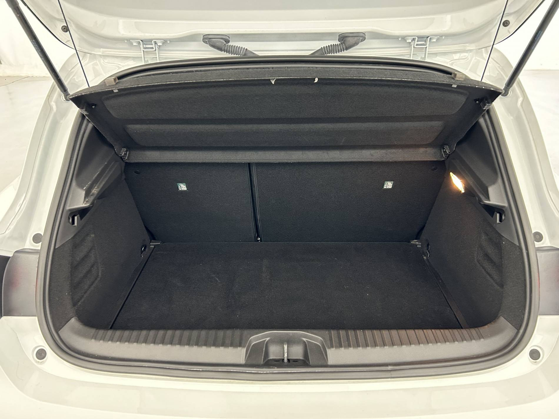 Vente en ligne Renault Clio 5 Clio Blue dCi 115 au prix de 15 890 €