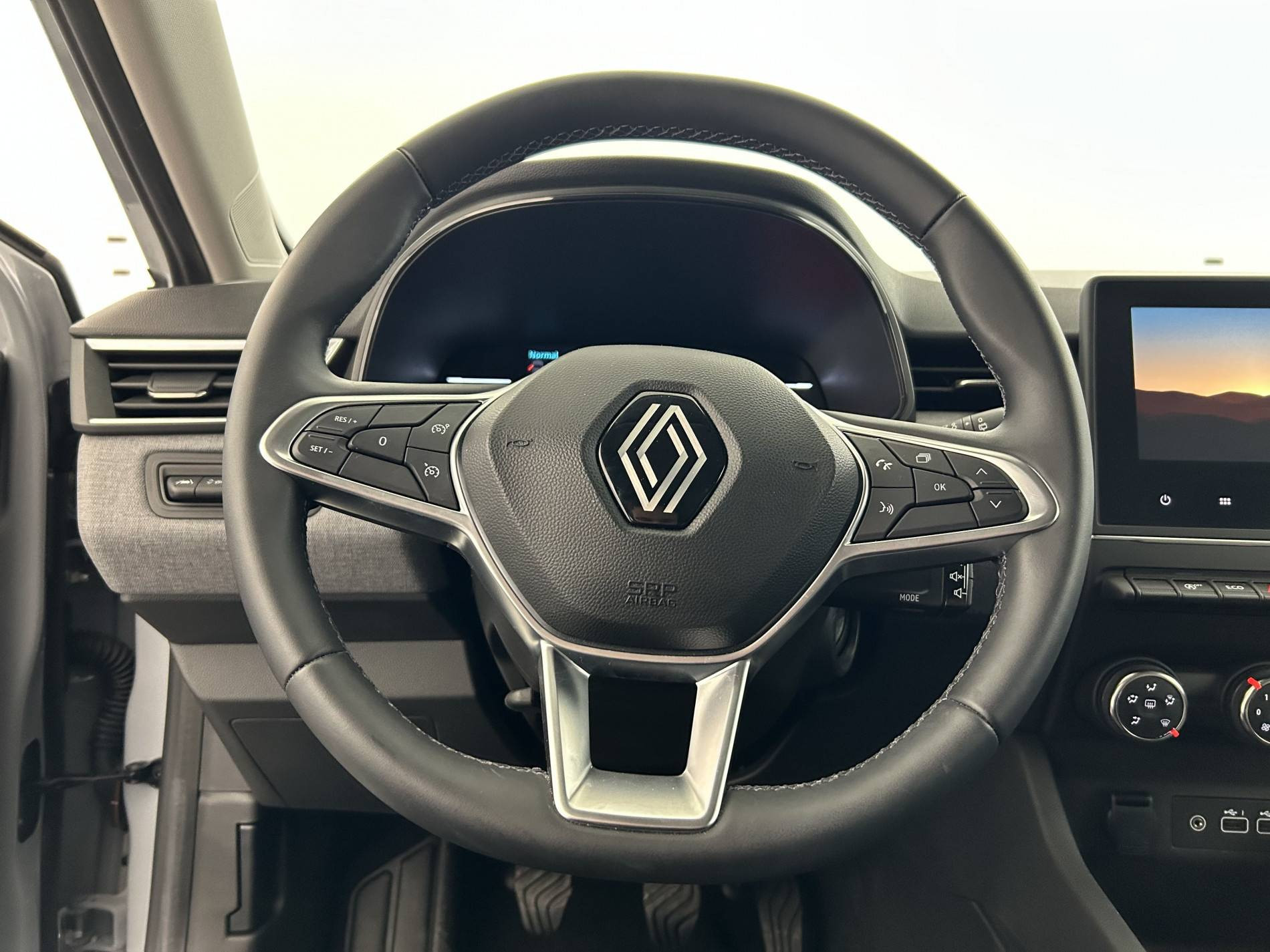 Vente en ligne Renault Clio 5 Clio TCe 90 au prix de 15 790 €