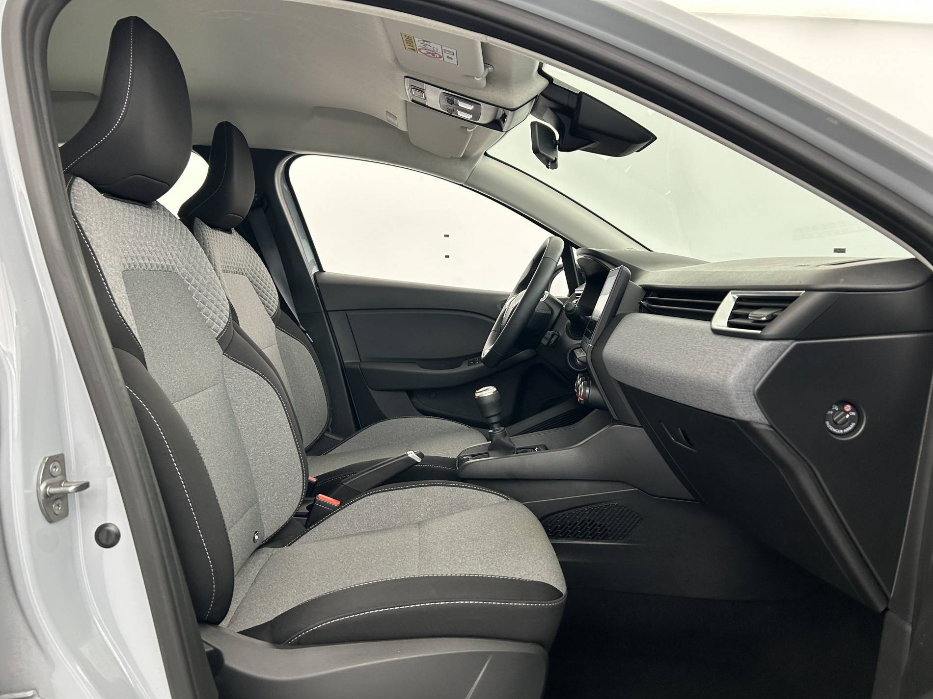 Vente en ligne Renault Clio 5 Clio TCe 90 au prix de 15 790 €