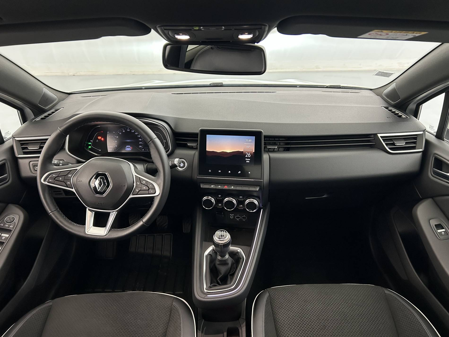 Vente en ligne Renault Clio 5 Clio Blue dCi 115 au prix de 15 890 €