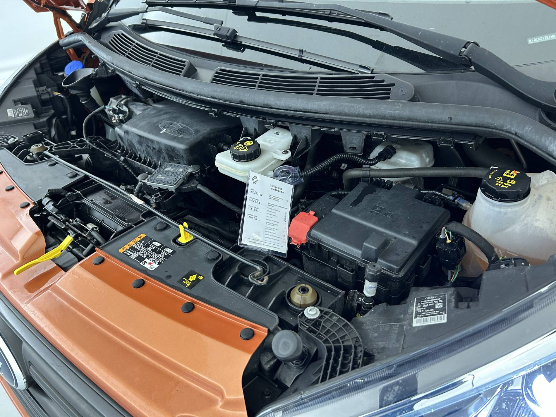 Vente en ligne Ford Transit Custom TRANSIT CUSTOM CA 320 L1H1 2.0 ECOBLUE 185 BVA au prix de 32 390 €