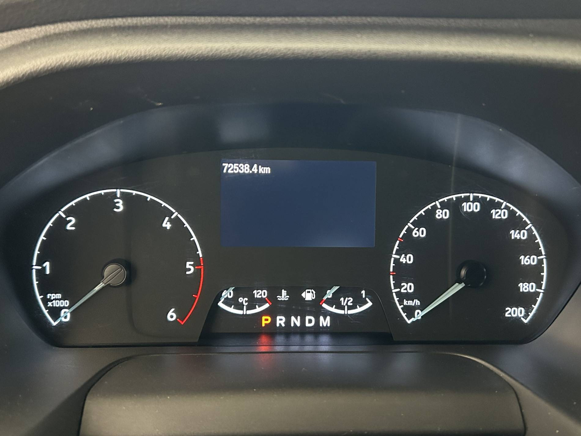 Vente en ligne Ford Transit Custom TRANSIT CUSTOM CA 320 L1H1 2.0 ECOBLUE 185 BVA au prix de 32 390 €