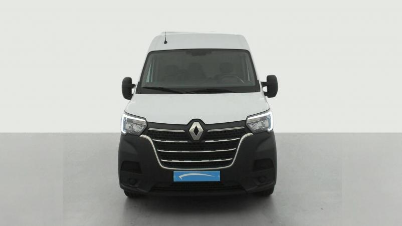 Vente en ligne Renault Master 3 Fourgon MASTER FGN TRAC F3500 L2H2 DCI 135 au prix de 24 790 €