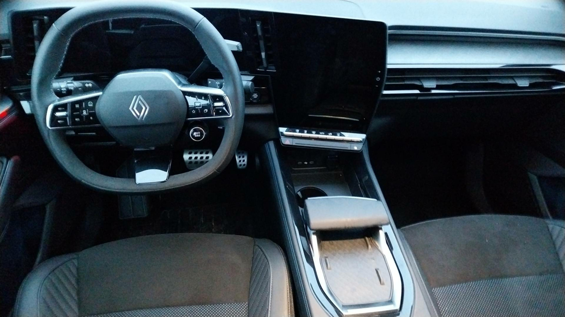 Vente en ligne Renault Rafale  E-Tech full hybrid 200 ch au prix de 41 590 €