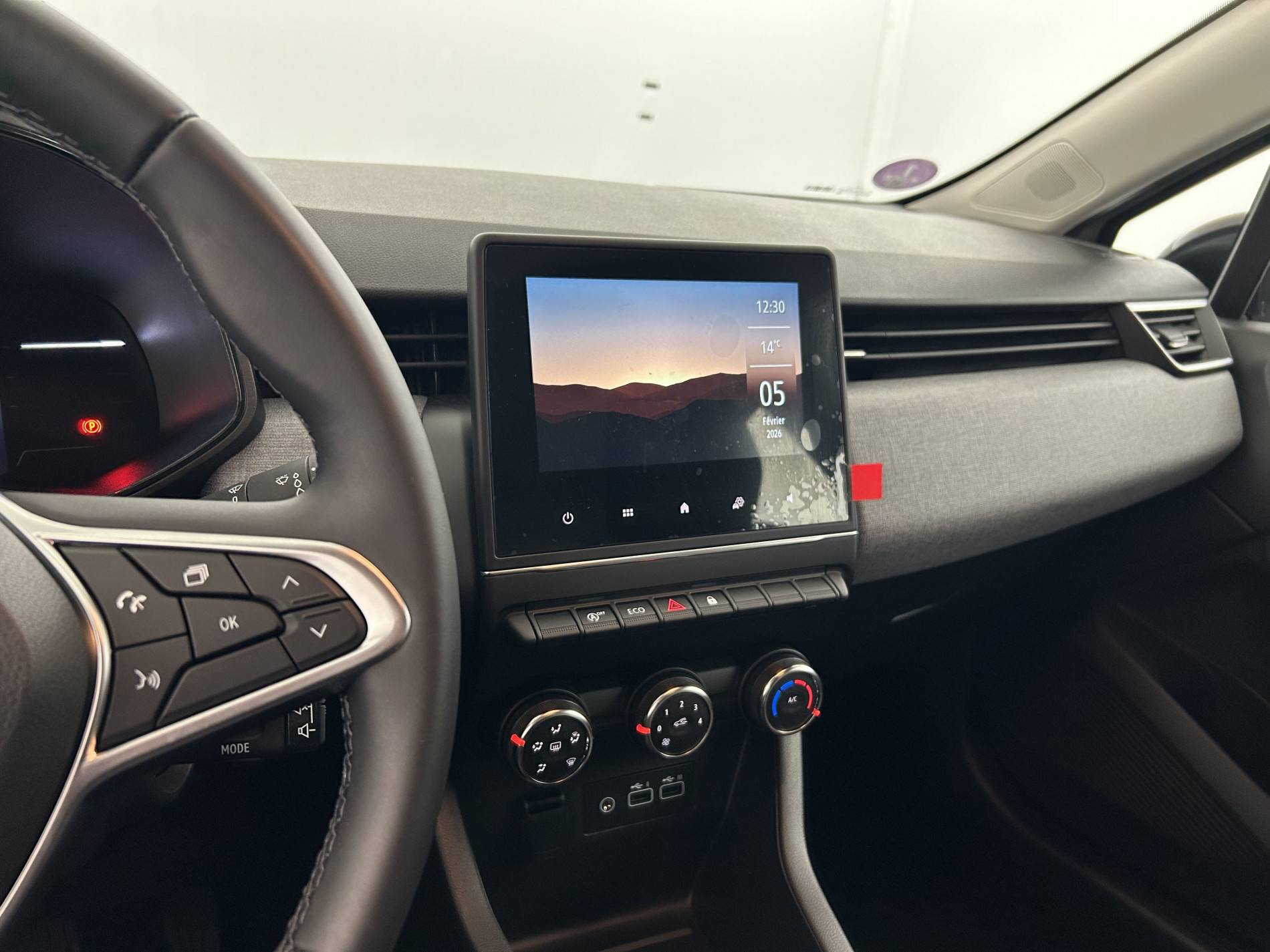 Vente en ligne Renault Clio 5 Clio TCe 90 au prix de 15 790 €