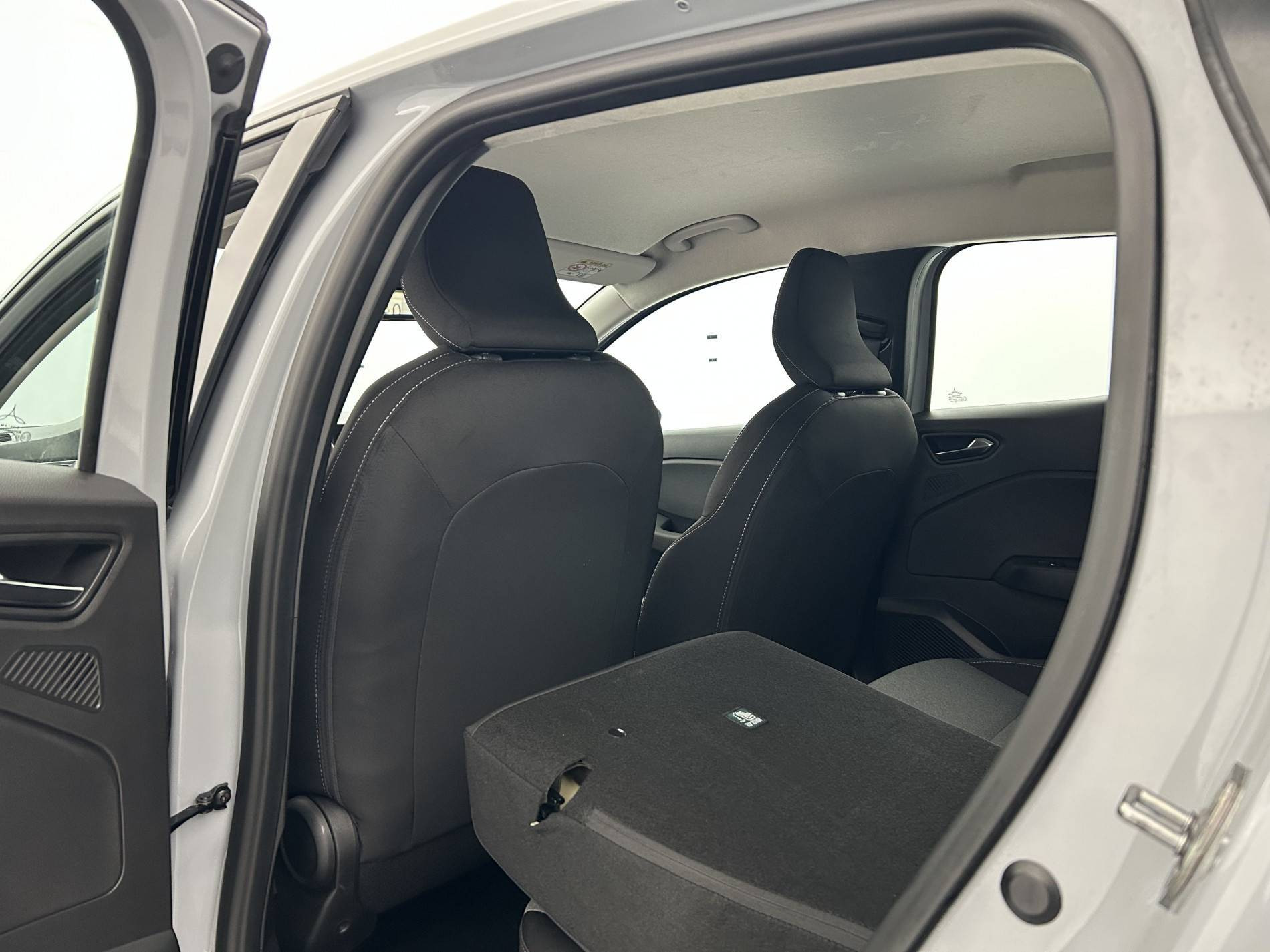 Vente en ligne Renault Clio 5 Clio TCe 90 au prix de 15 790 €