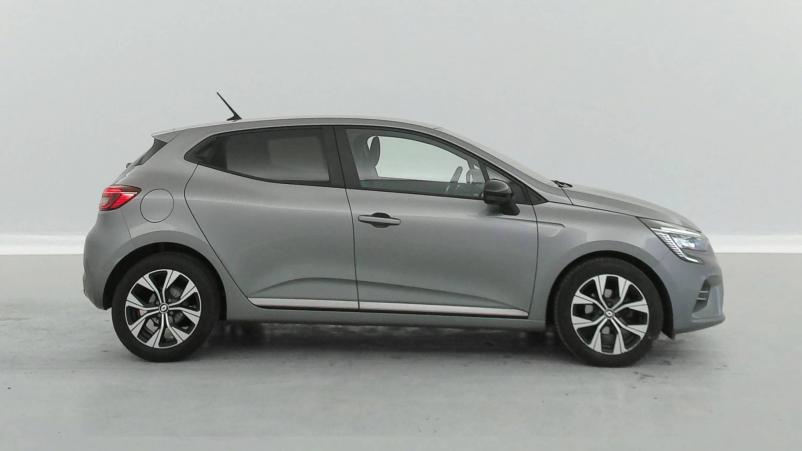 Vente en ligne Renault Clio 5 Clio TCe 90 au prix de 15 890 €
