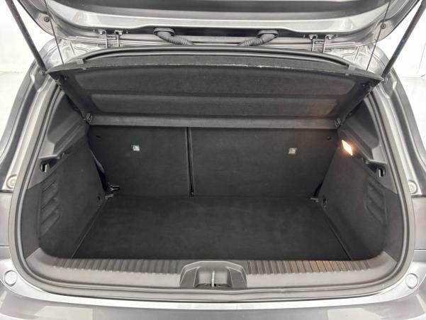 Vente en ligne Renault Clio 5 Clio TCe 90 au prix de 15 890 €