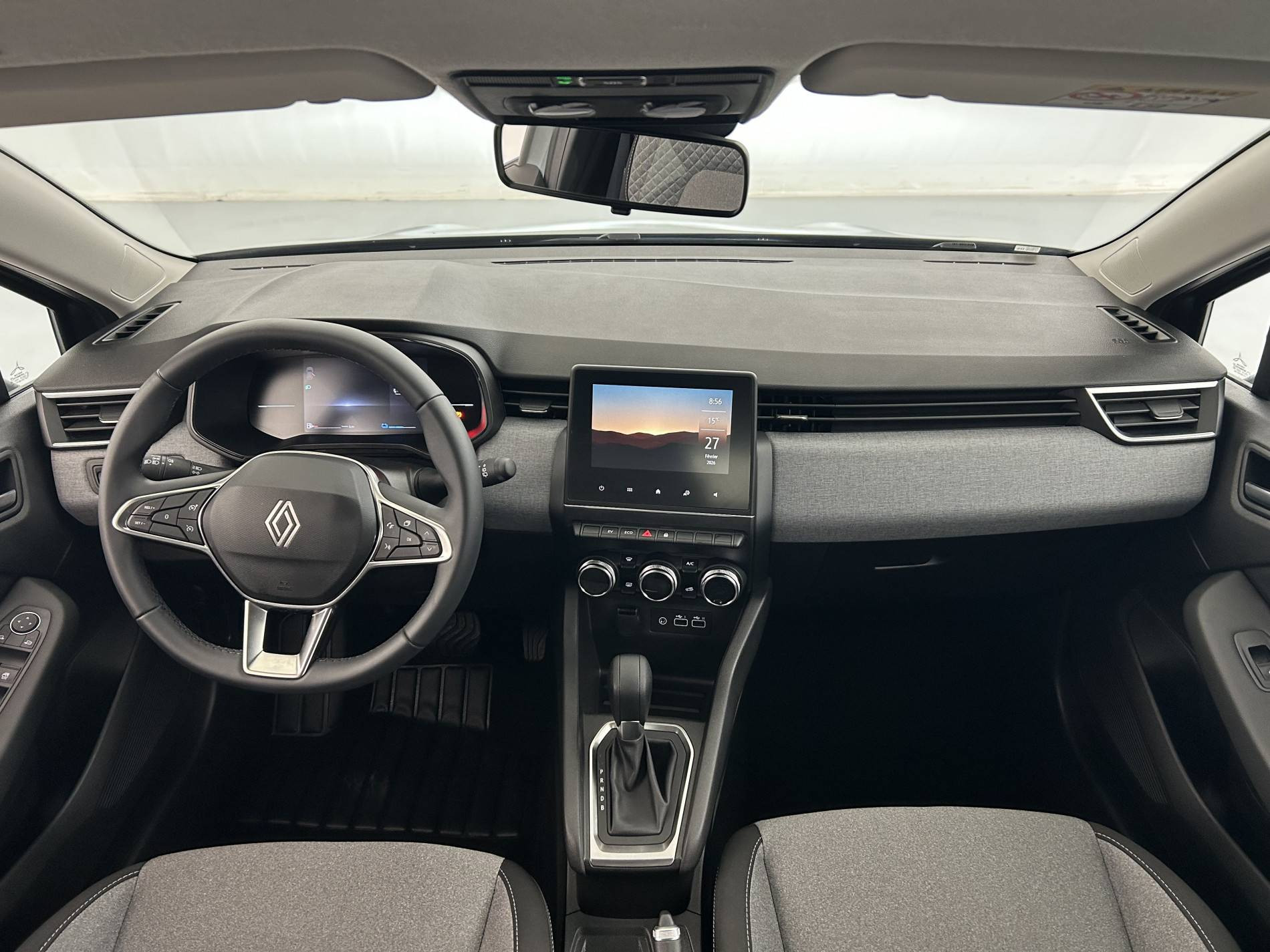 Vente en ligne Renault Clio 5 Clio E-Tech full hybrid 145 ch GSR2 au prix de 19 790 €