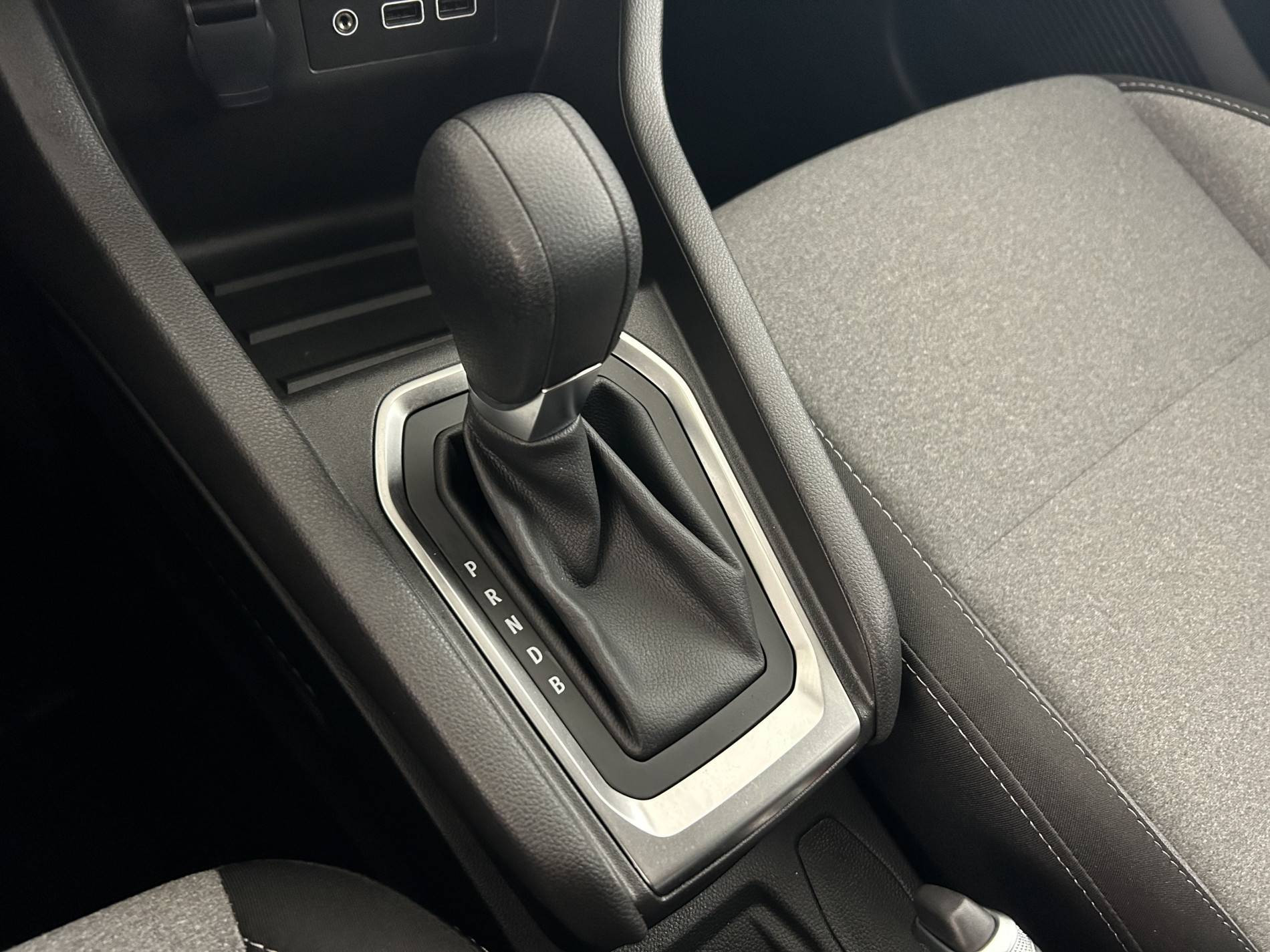 Vente en ligne Renault Clio 5 Clio E-Tech full hybrid 145 ch GSR2 au prix de 19 790 €