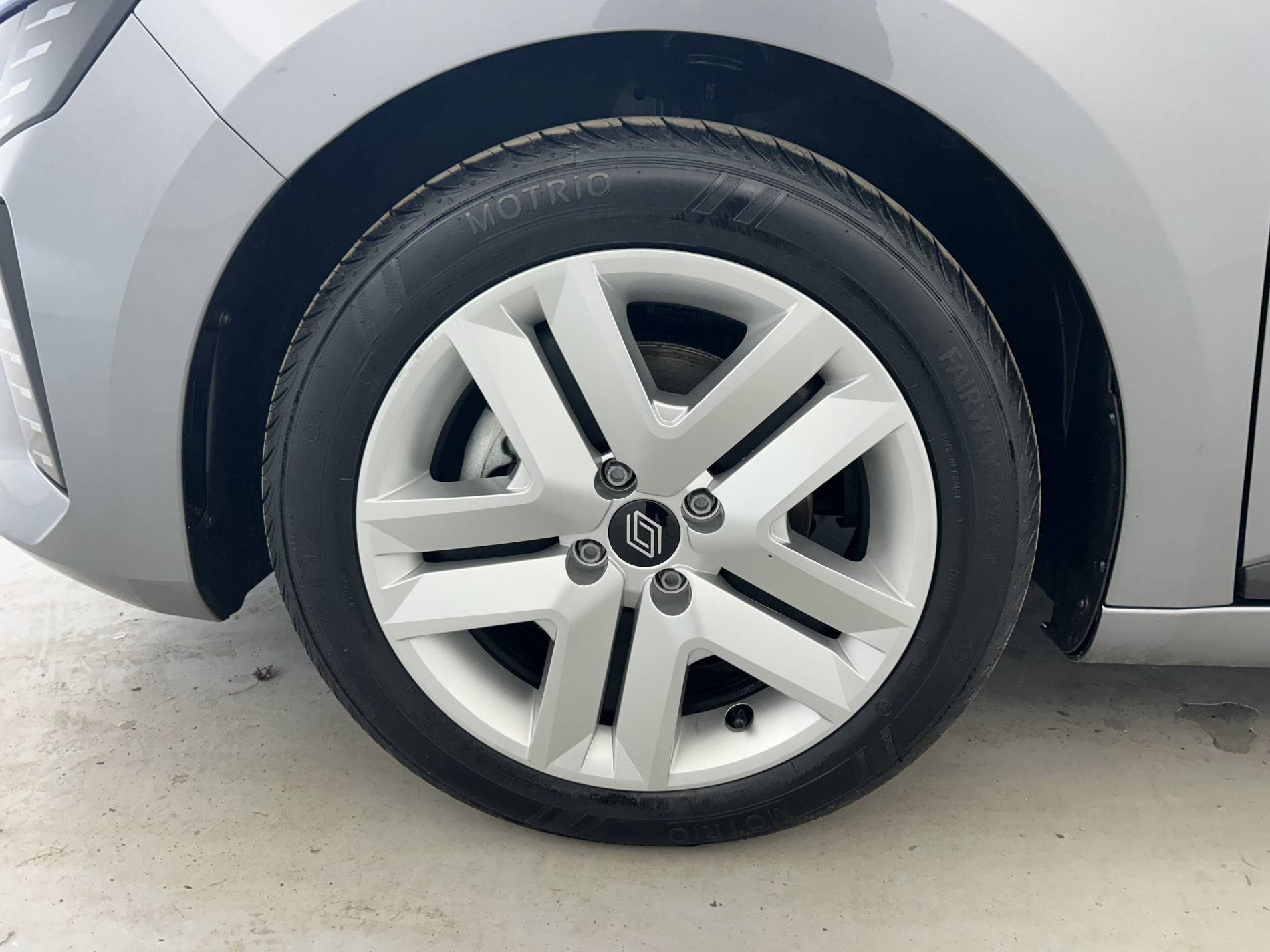 Vente en ligne Renault Clio 5 Clio E-Tech full hybrid 145 ch GSR2 au prix de 19 790 €