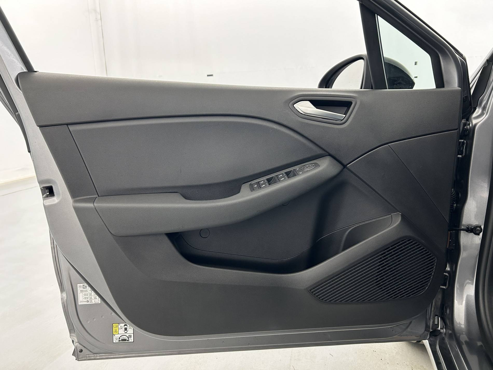 Vente en ligne Renault Clio 5 Clio E-Tech full hybrid 145 ch GSR2 au prix de 19 790 €