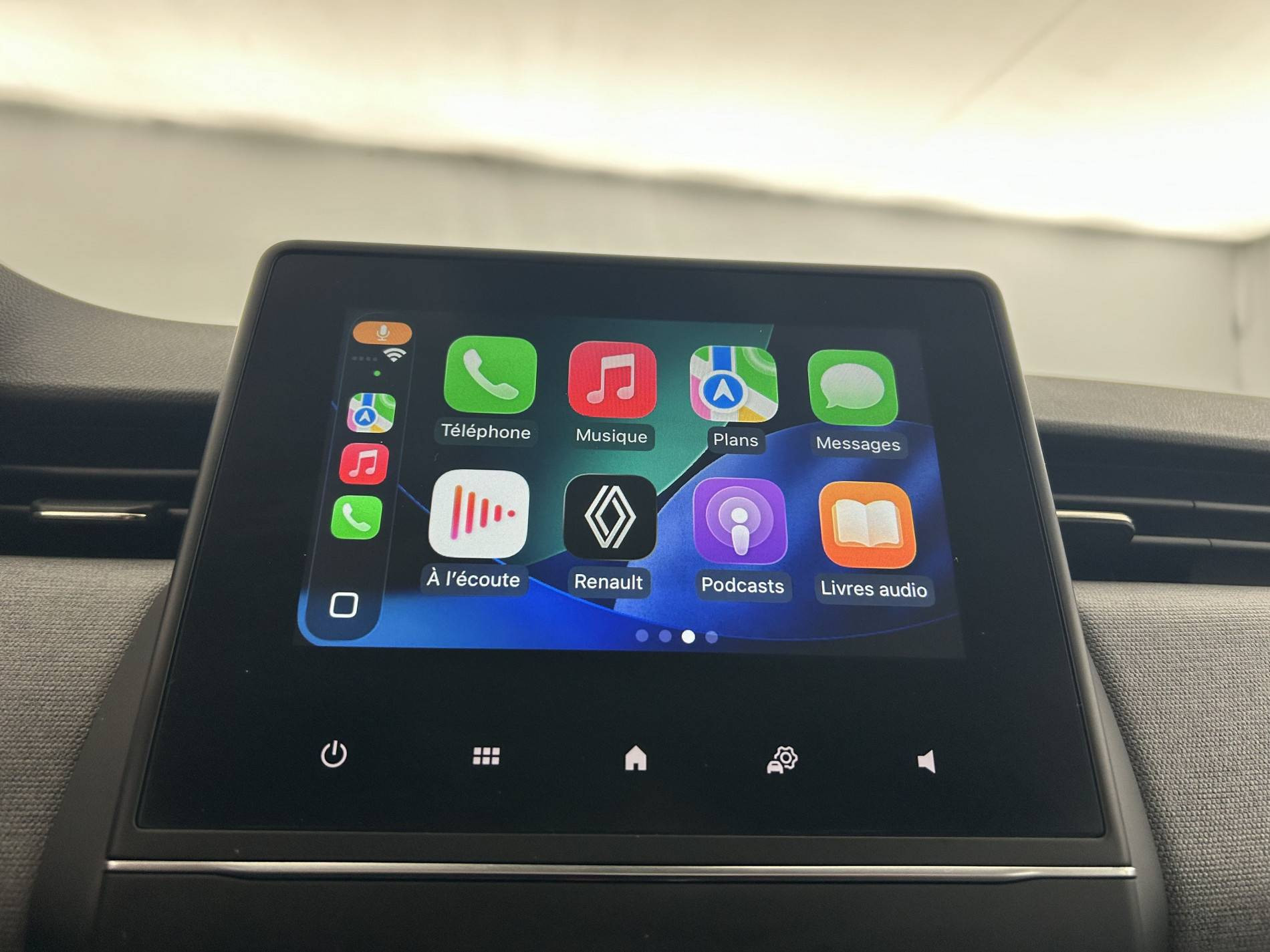 Vente en ligne Renault Clio 5 Clio E-Tech full hybrid 145 ch GSR2 au prix de 19 790 €