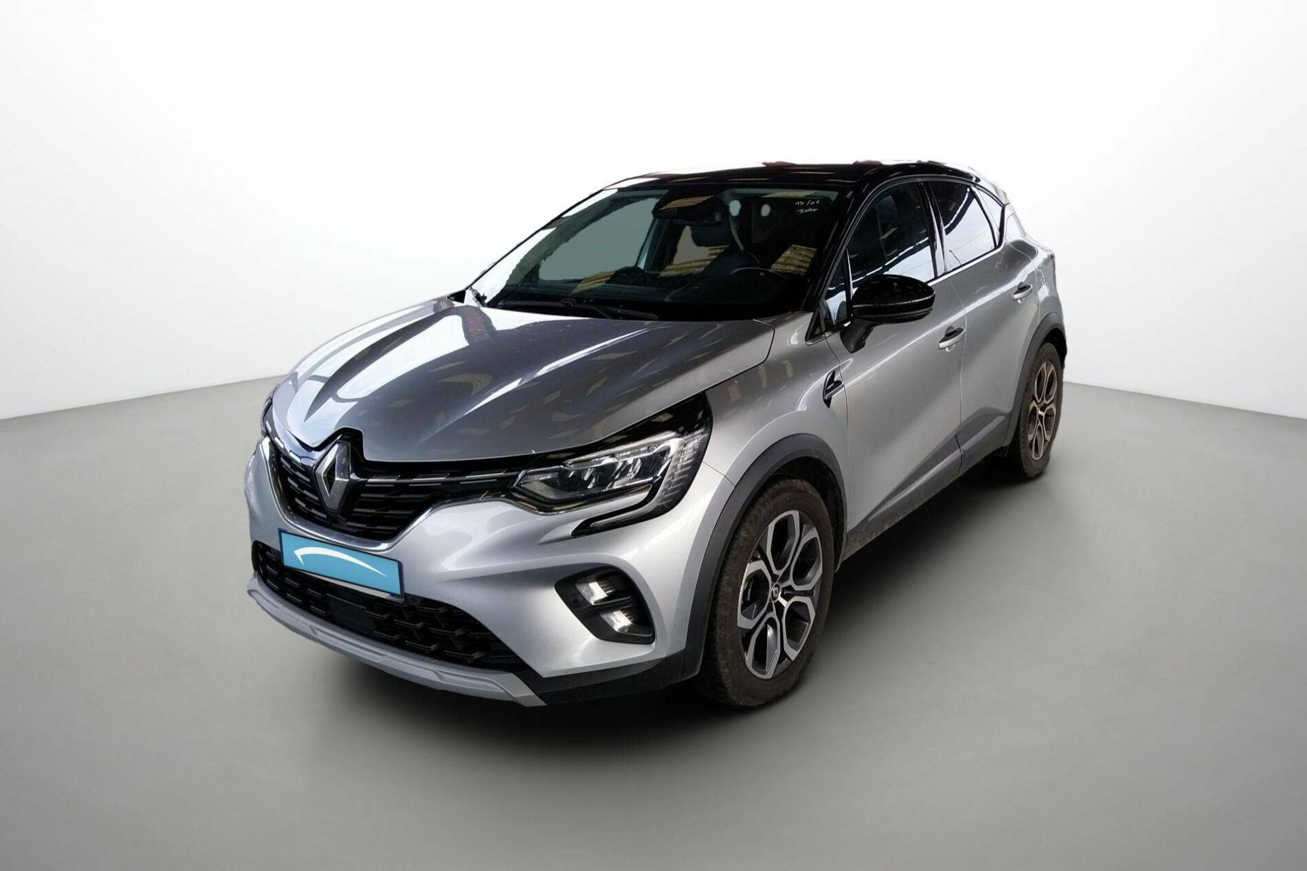 Renault Captur  E-Tech full hybrid 145 occasion de 2023 en vente à Brest