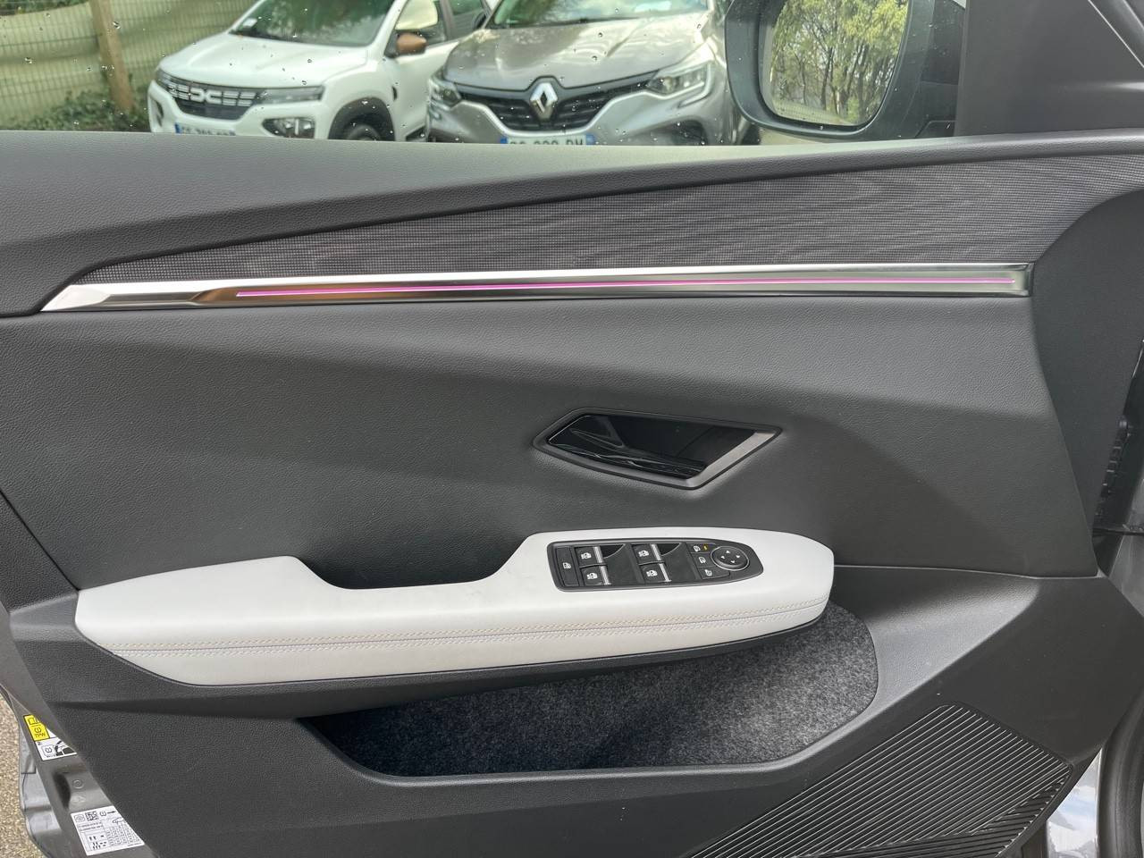 Vente en ligne Renault Scenic E-Tech  220 ch grande autonomie au prix de 43 490 €