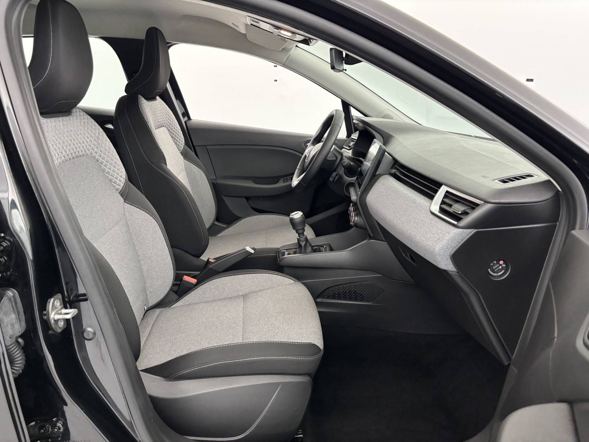 Vente en ligne Renault Clio 5 Clio TCe 90 au prix de 15 790 €