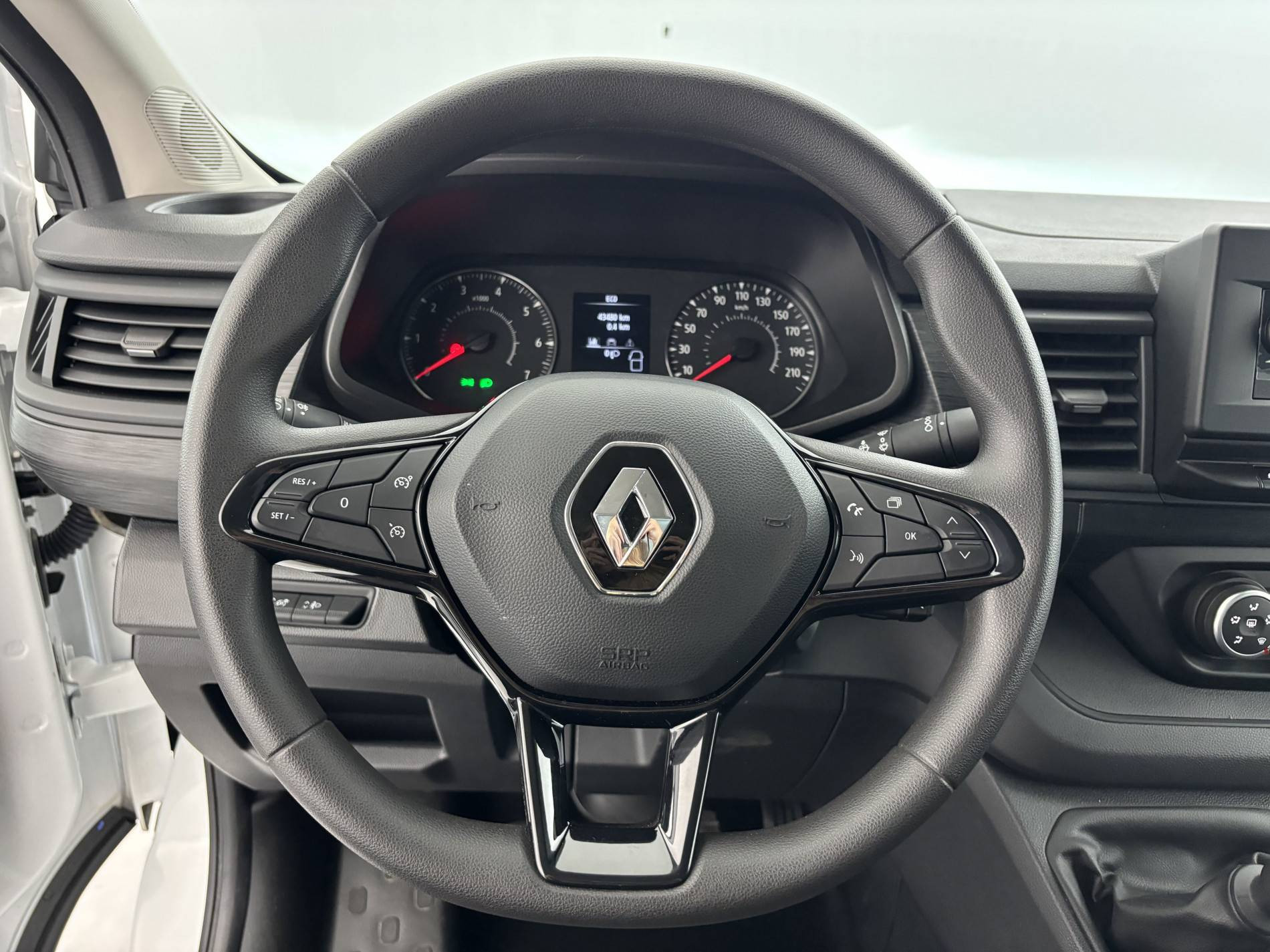 Vente en ligne Renault Trafic 3 Fourgon TRAFIC FGN L1H1 3000 KG BLUE DCI 130 au prix de 22 990 €