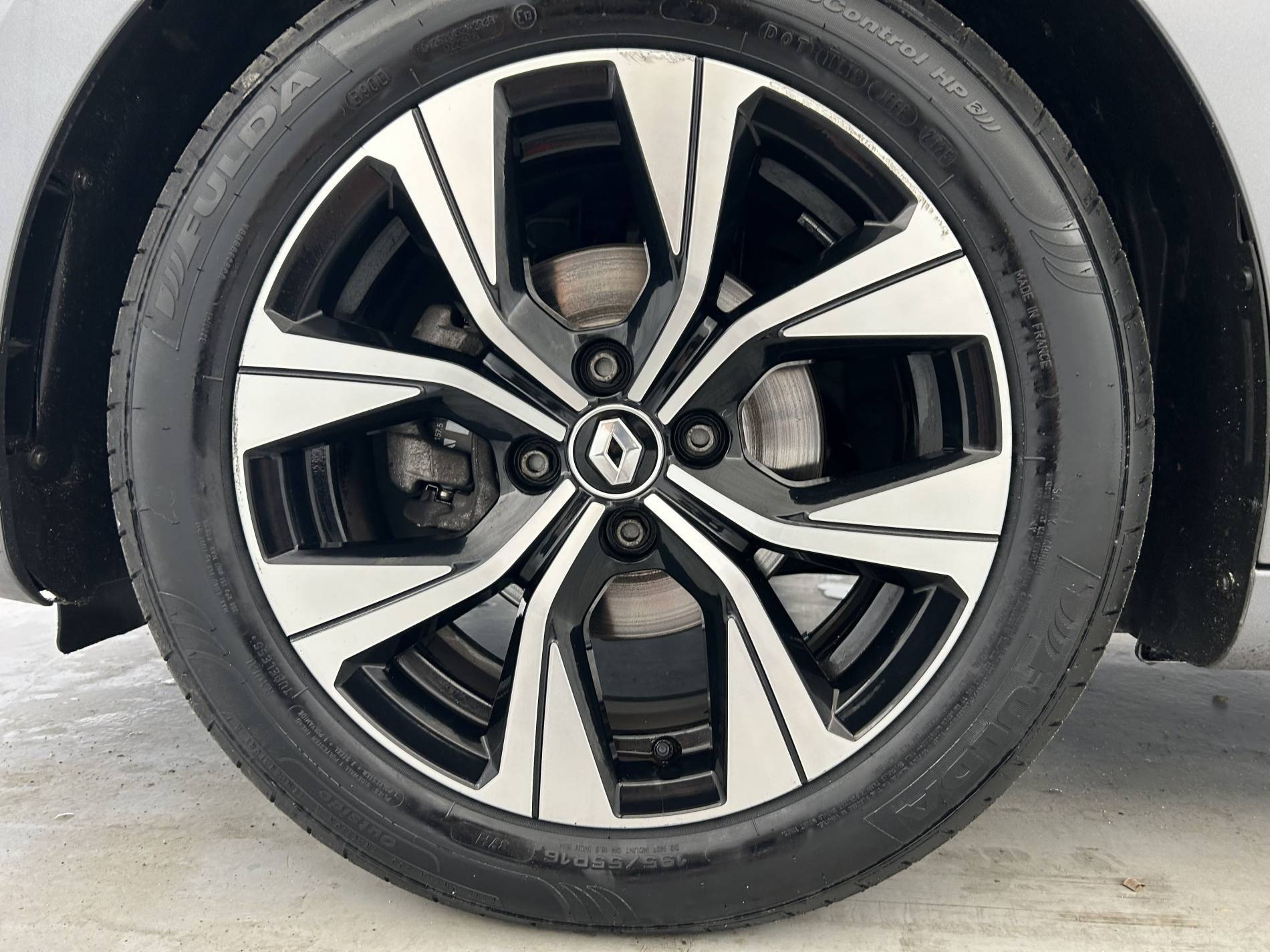 Vente en ligne Renault Clio 5 Clio TCe 90 au prix de 14 390 €