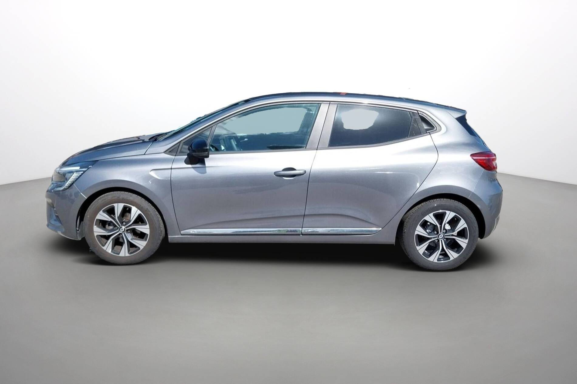 Vente en ligne Renault Clio 5 Clio TCe 90 au prix de 14 990 €