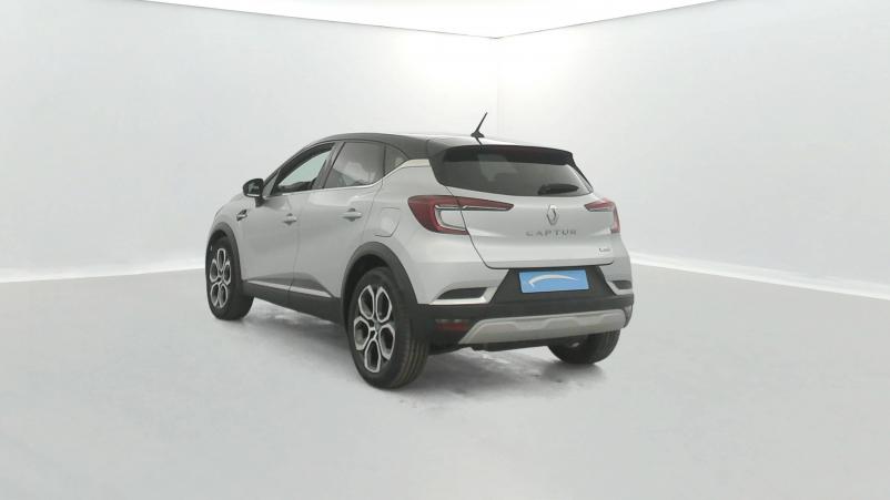 Vente en ligne Renault Captur  E-Tech Plug-in 160 - 21 au prix de 18 790 €