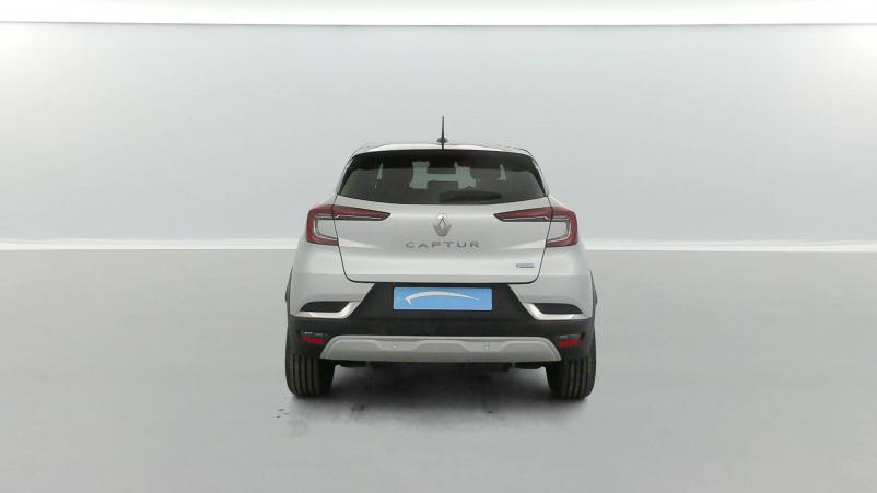 Vente en ligne Renault Captur  E-Tech Plug-in 160 - 21 au prix de 18 790 €
