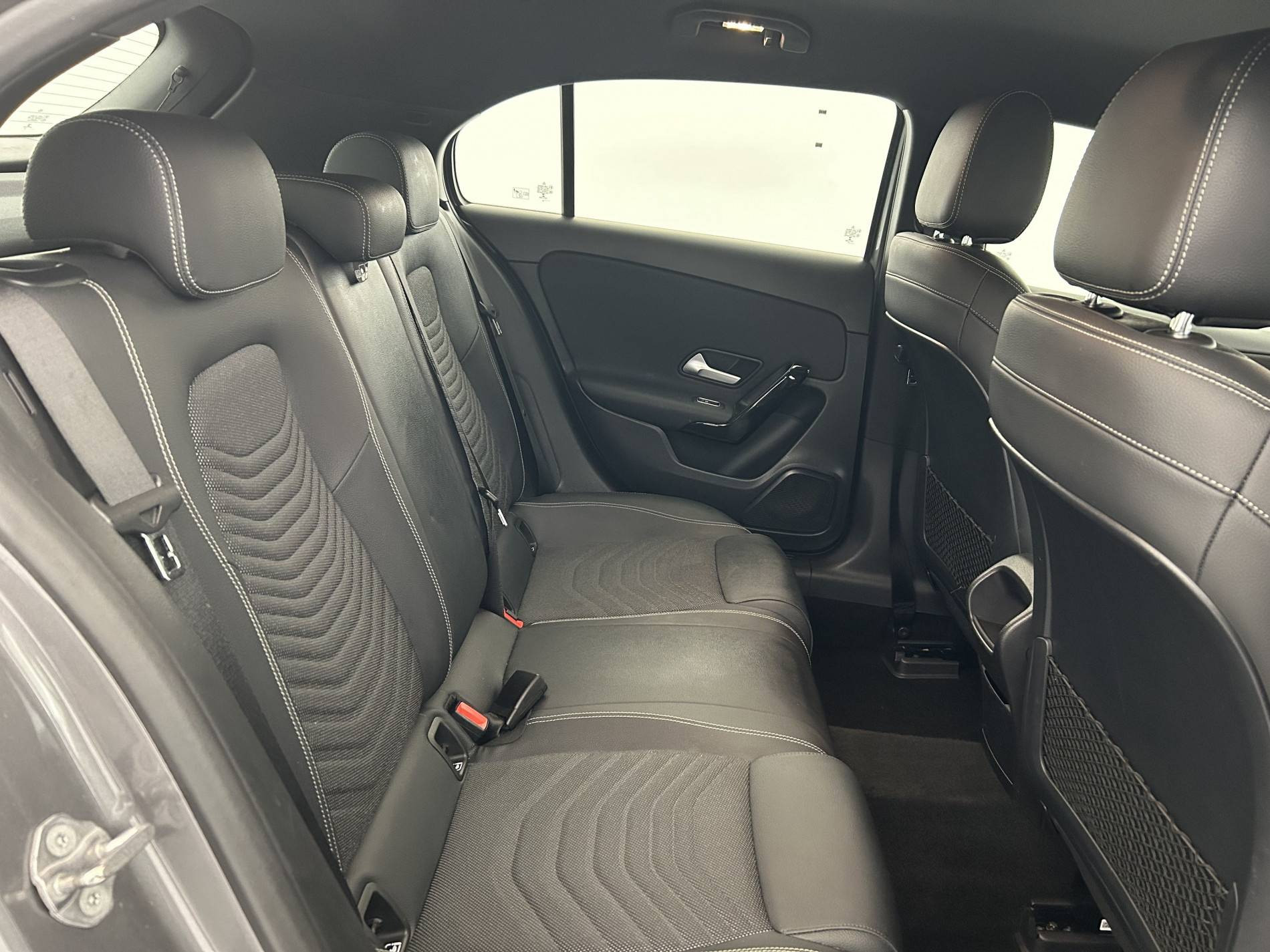 Vente en ligne Mercedes Classe A  180 d 7G-DCT au prix de 21 590 €