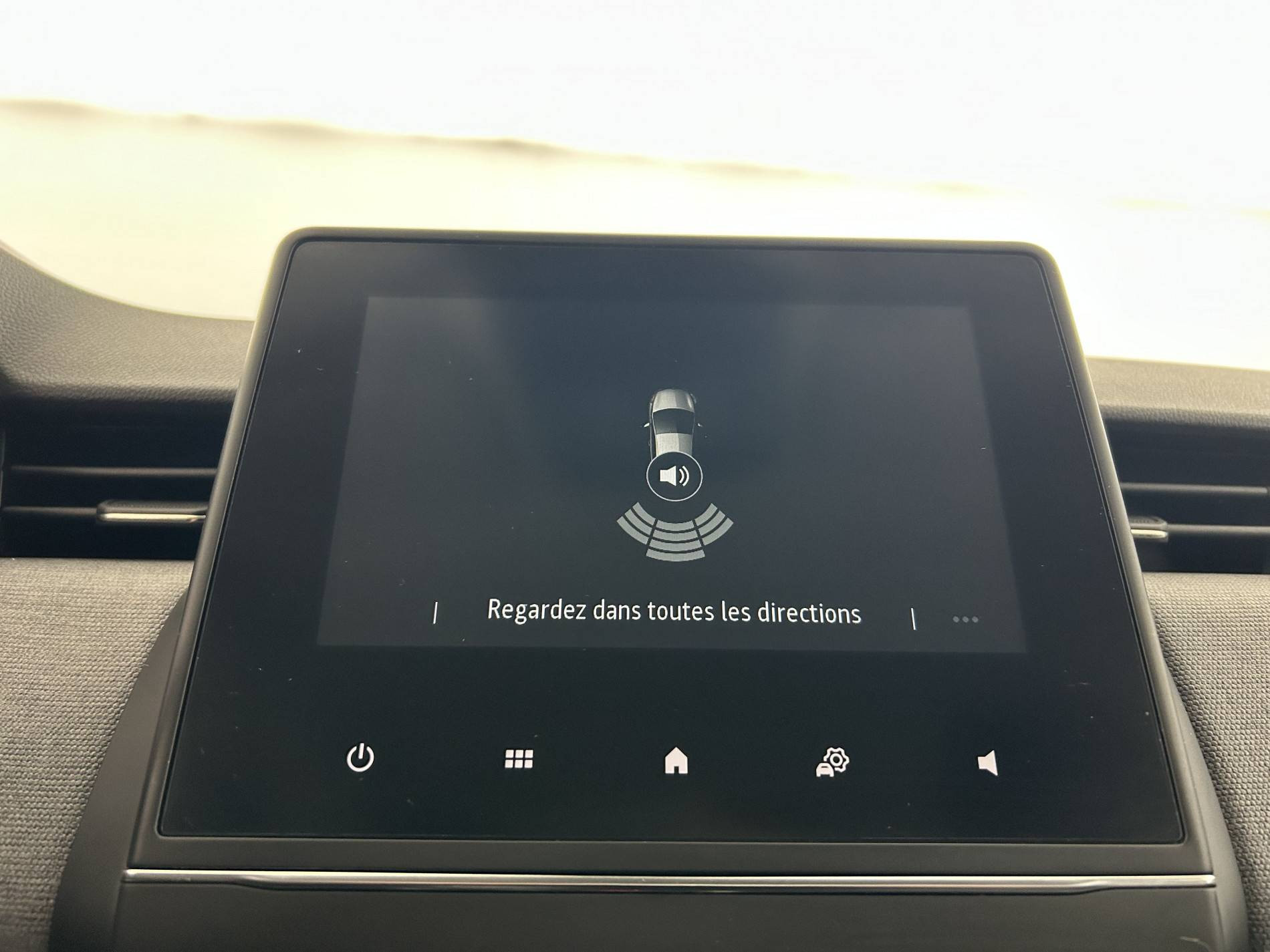 Vente en ligne Renault Clio 5 Clio TCe 90 au prix de 15 790 €