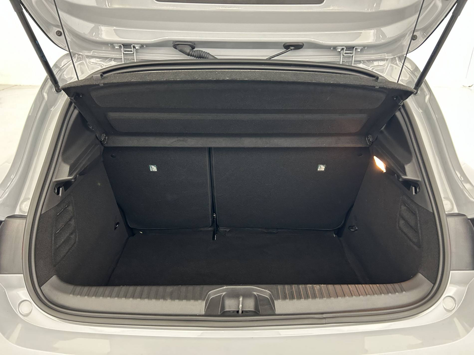 Vente en ligne Renault Clio 5 Clio TCe 90 au prix de 15 790 €