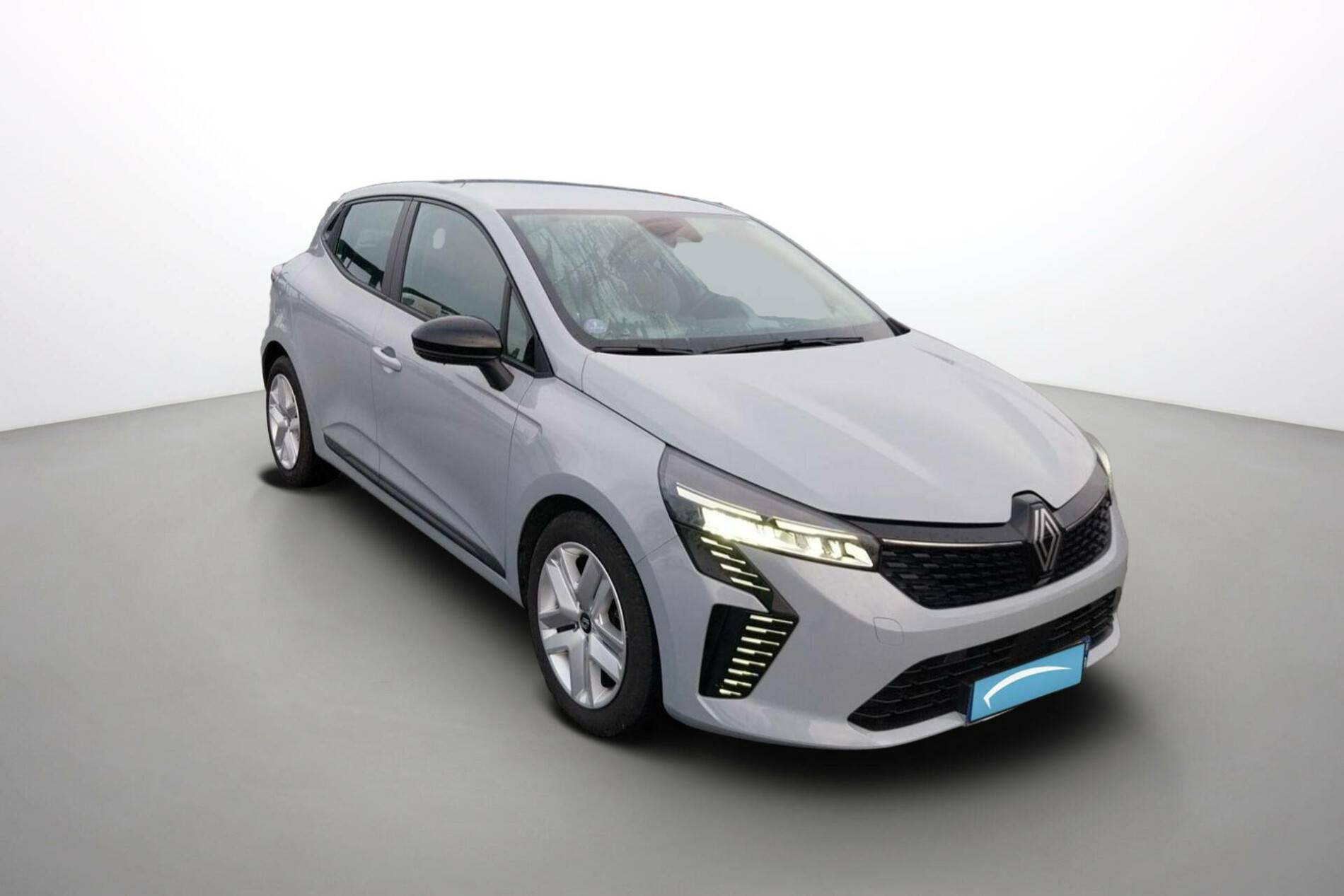 Vente en ligne Renault Clio 5 Clio TCe 90 au prix de 15 790 €