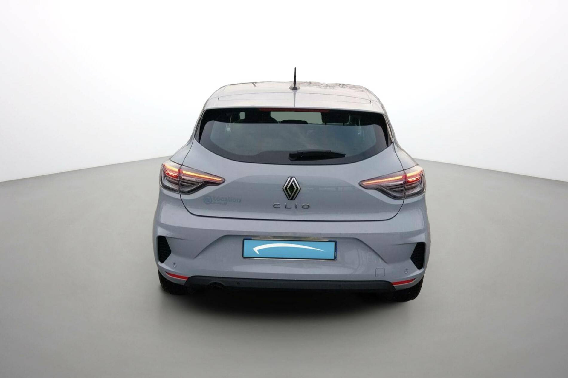 Vente en ligne Renault Clio 5 Clio TCe 90 au prix de 15 790 €