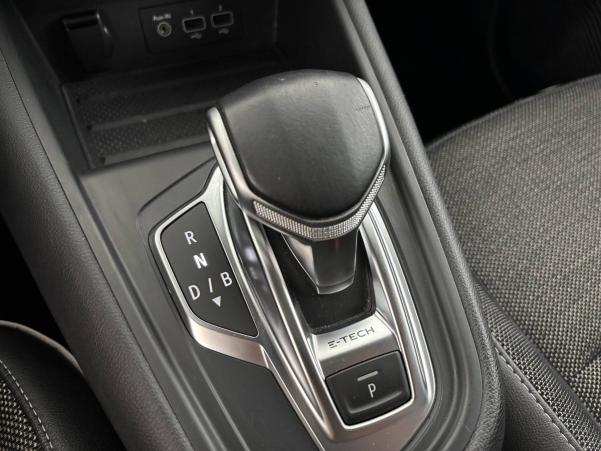 Vente en ligne Renault Captur  E-Tech Plug-in 160 au prix de 19 790 €