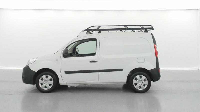 Vente en ligne Renault Kangoo Express  BLUE DCI 95 au prix de 13 990 €