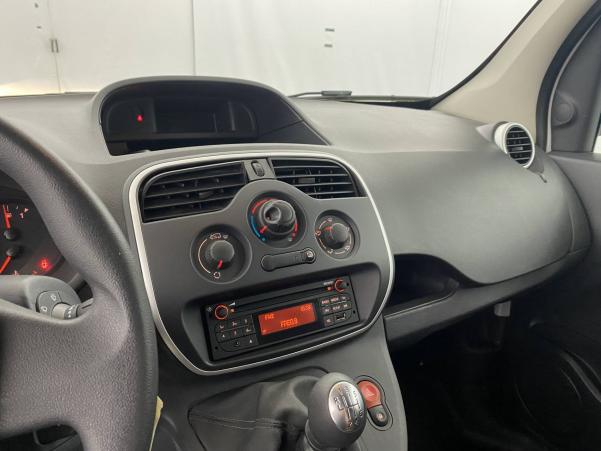 Vente en ligne Renault Kangoo Express  BLUE DCI 95 au prix de 13 990 €